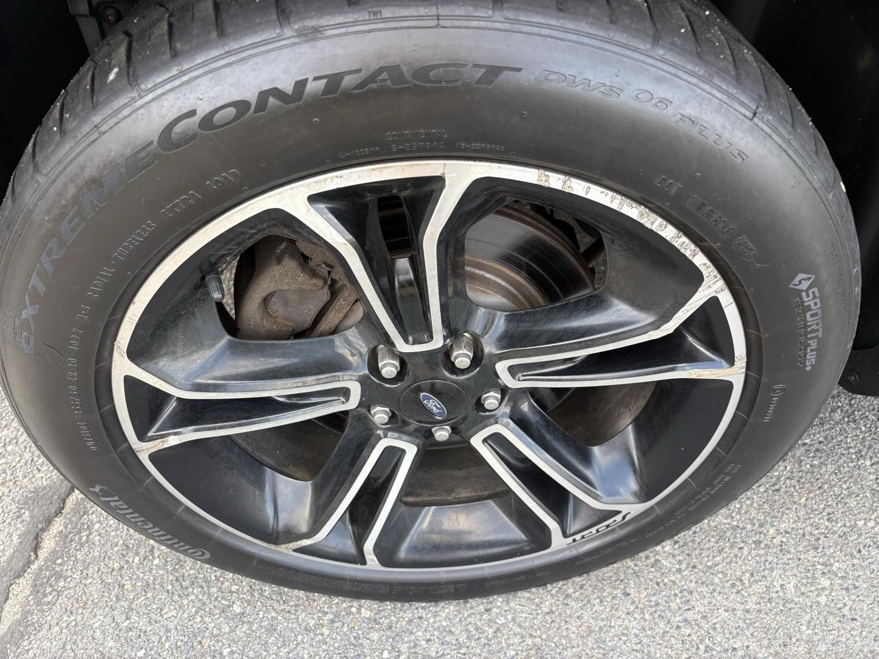 Ford Explorer Sport 4WD 2015
