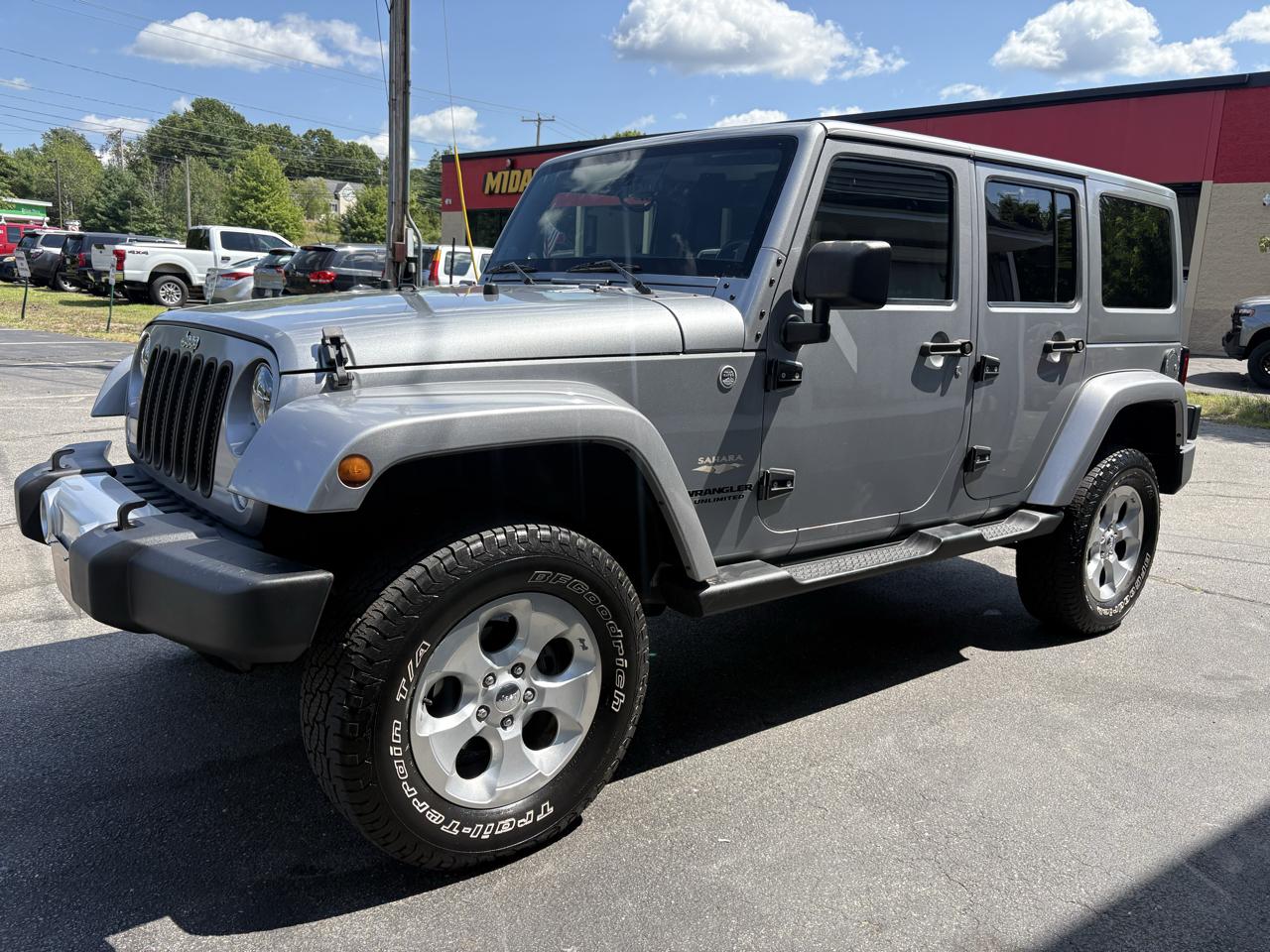Jeep Wrangler Unlimited Sahara 4WD 2014