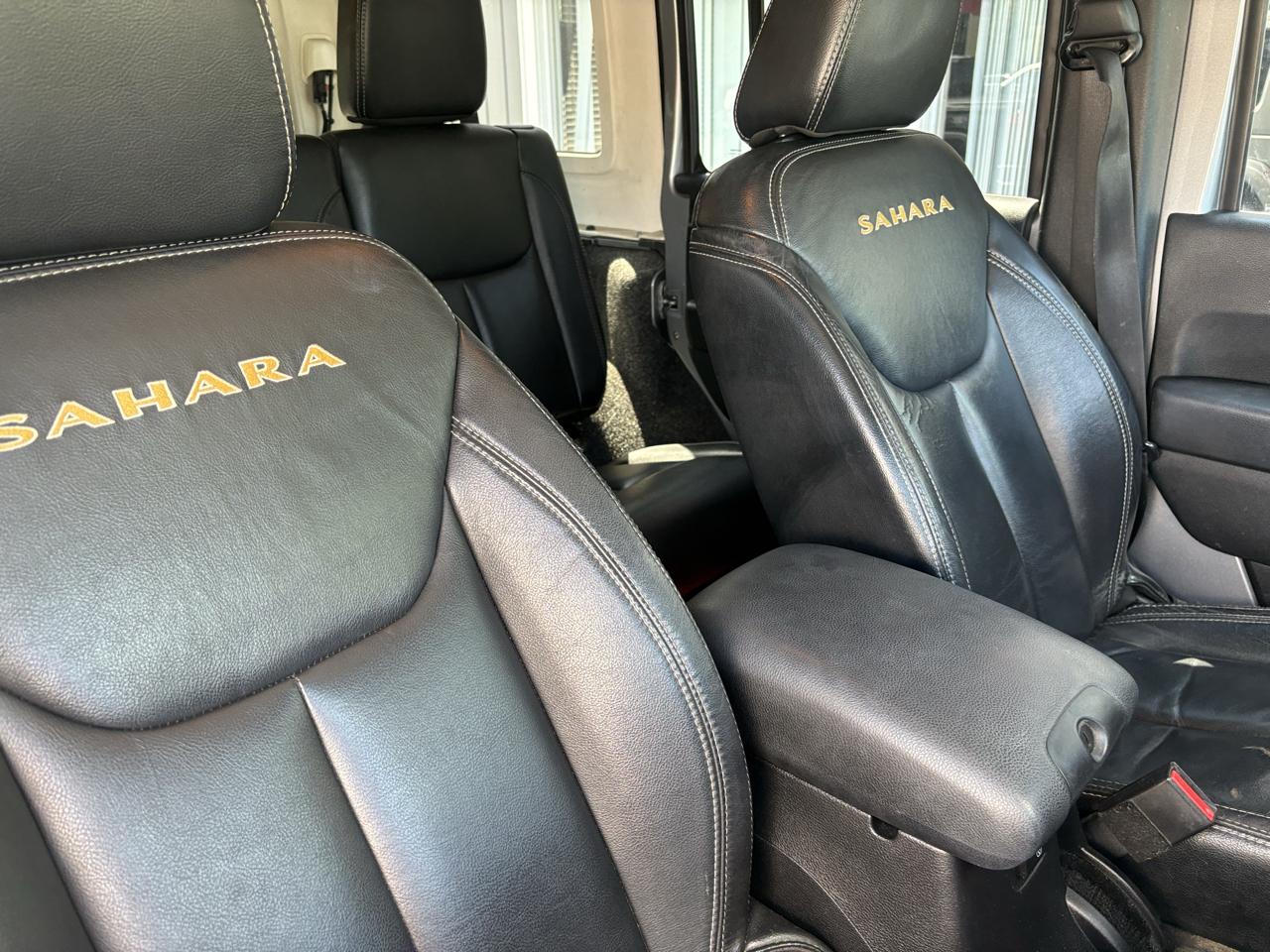 Jeep Wrangler Unlimited Sahara 4WD 2014