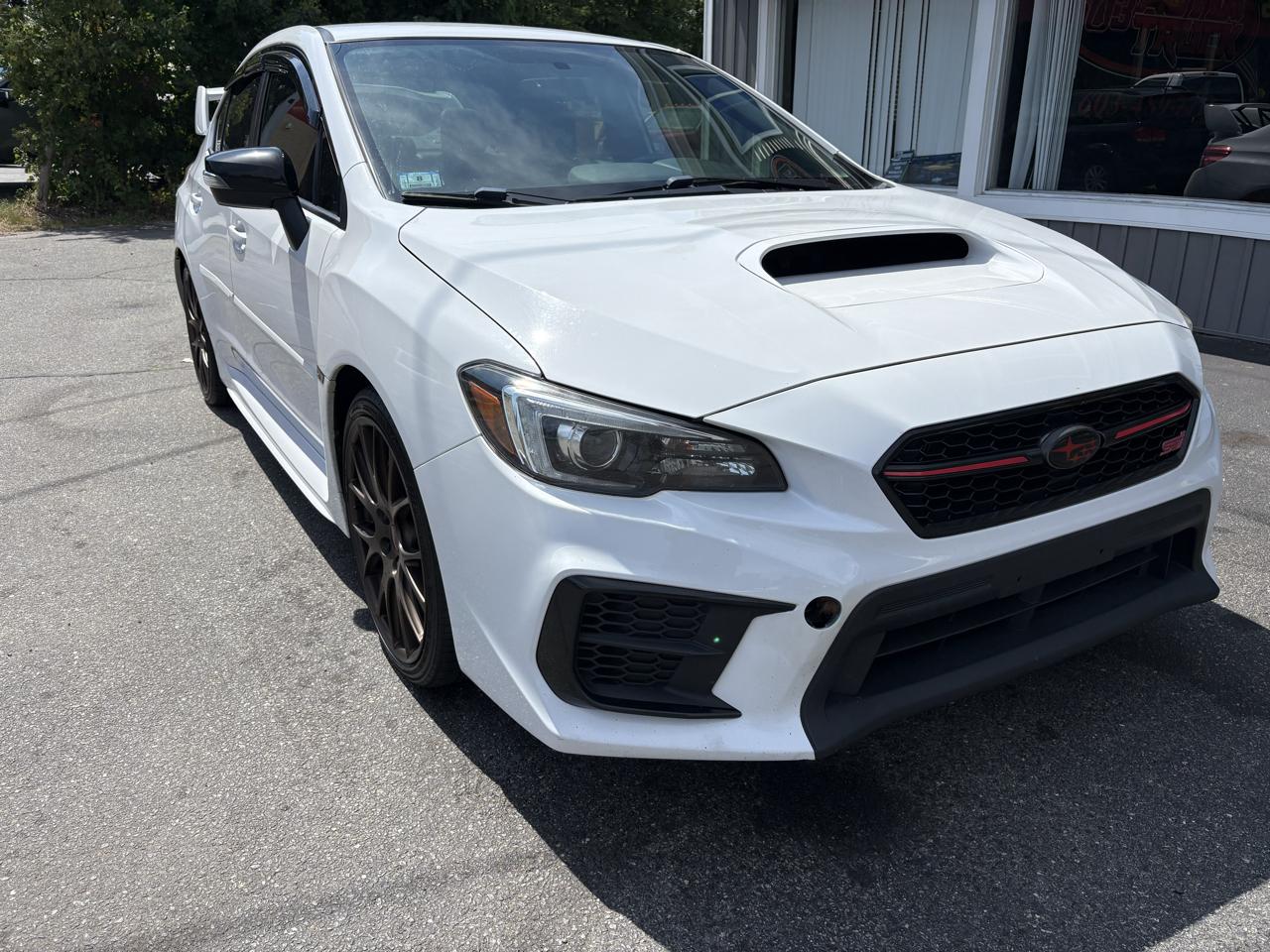 Subaru WRX STI Limited w/Wing 6M 2020