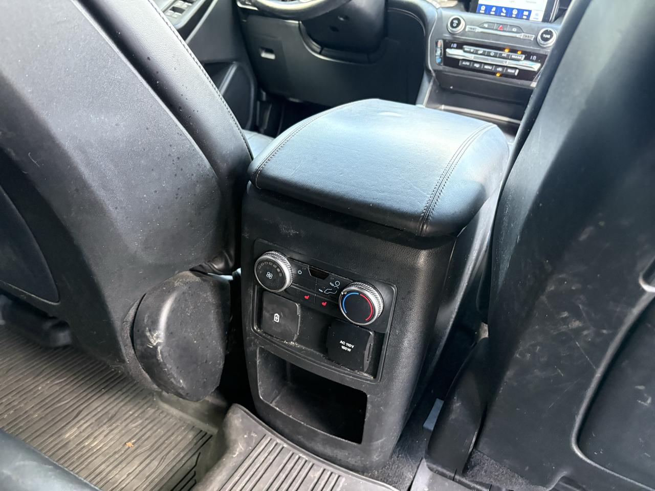 Ford Explorer Platinum AWD 2020