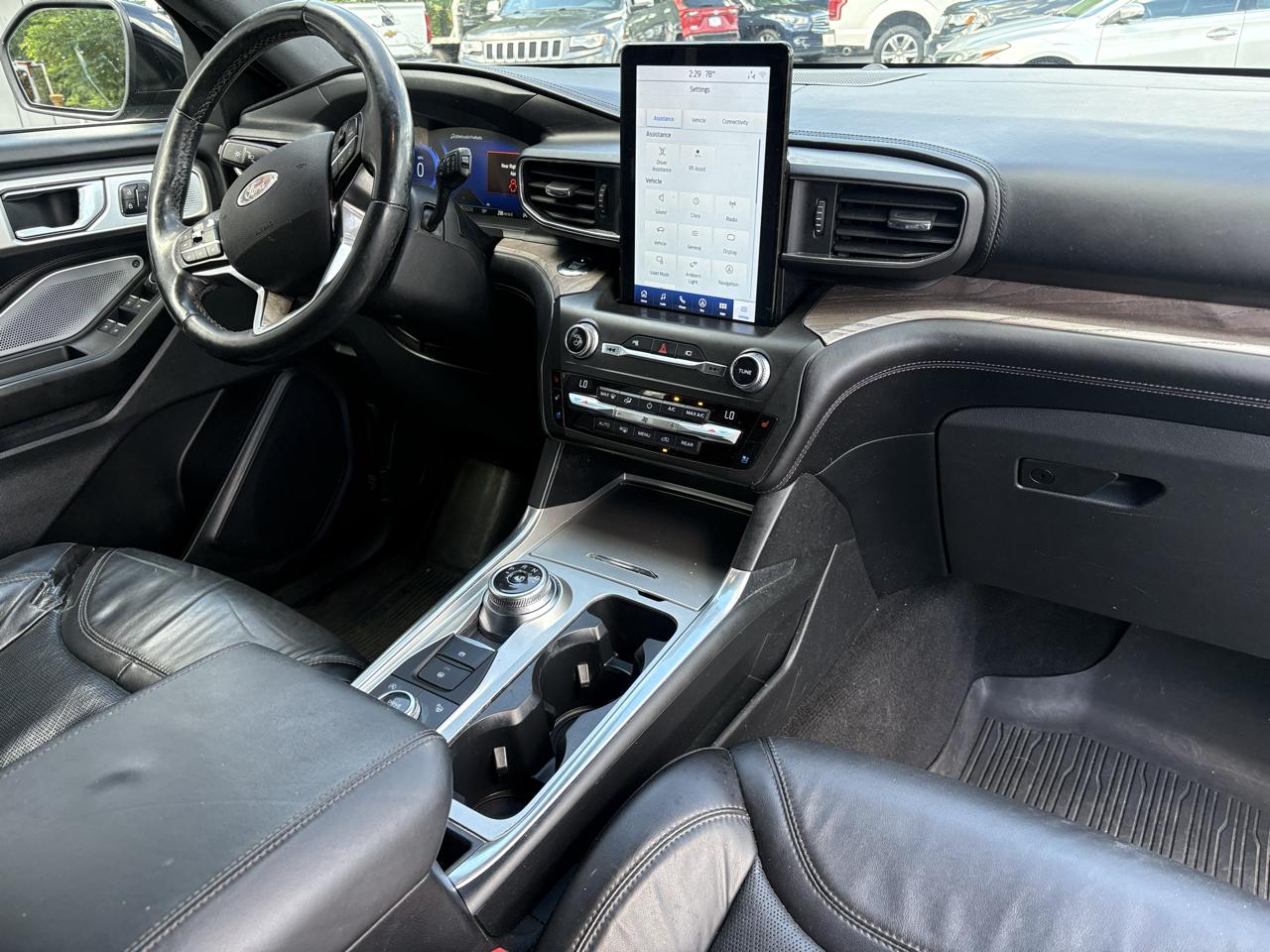 Ford Explorer Platinum AWD 2020