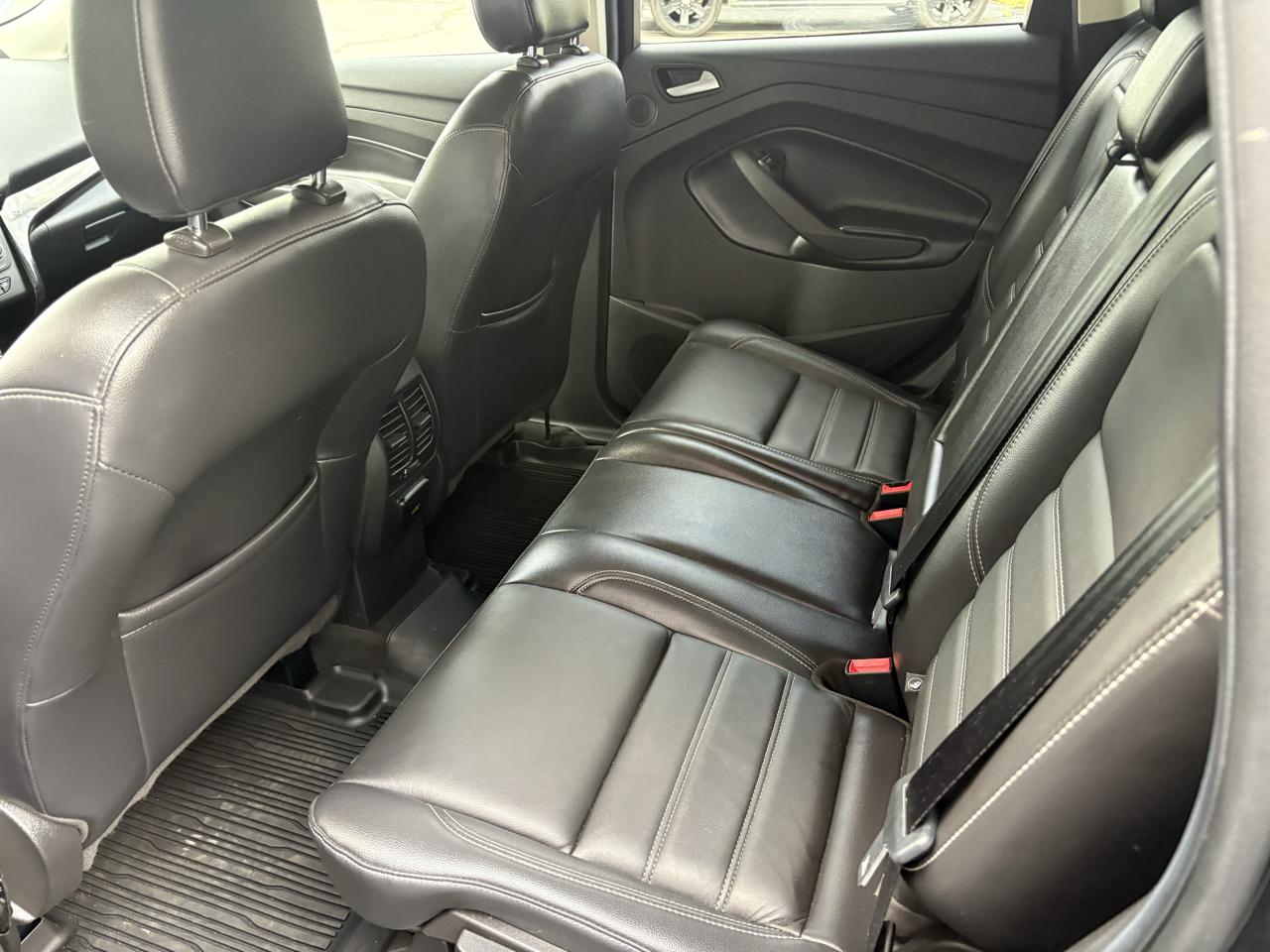 Ford Escape Titanium 4WD 2019