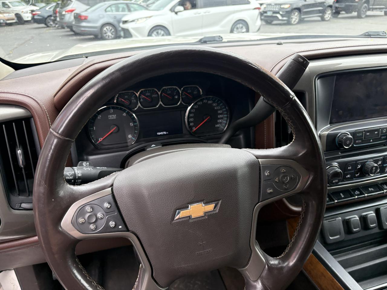 Chevrolet Silverado 1500 High Country Crew Cab 4WD 2015