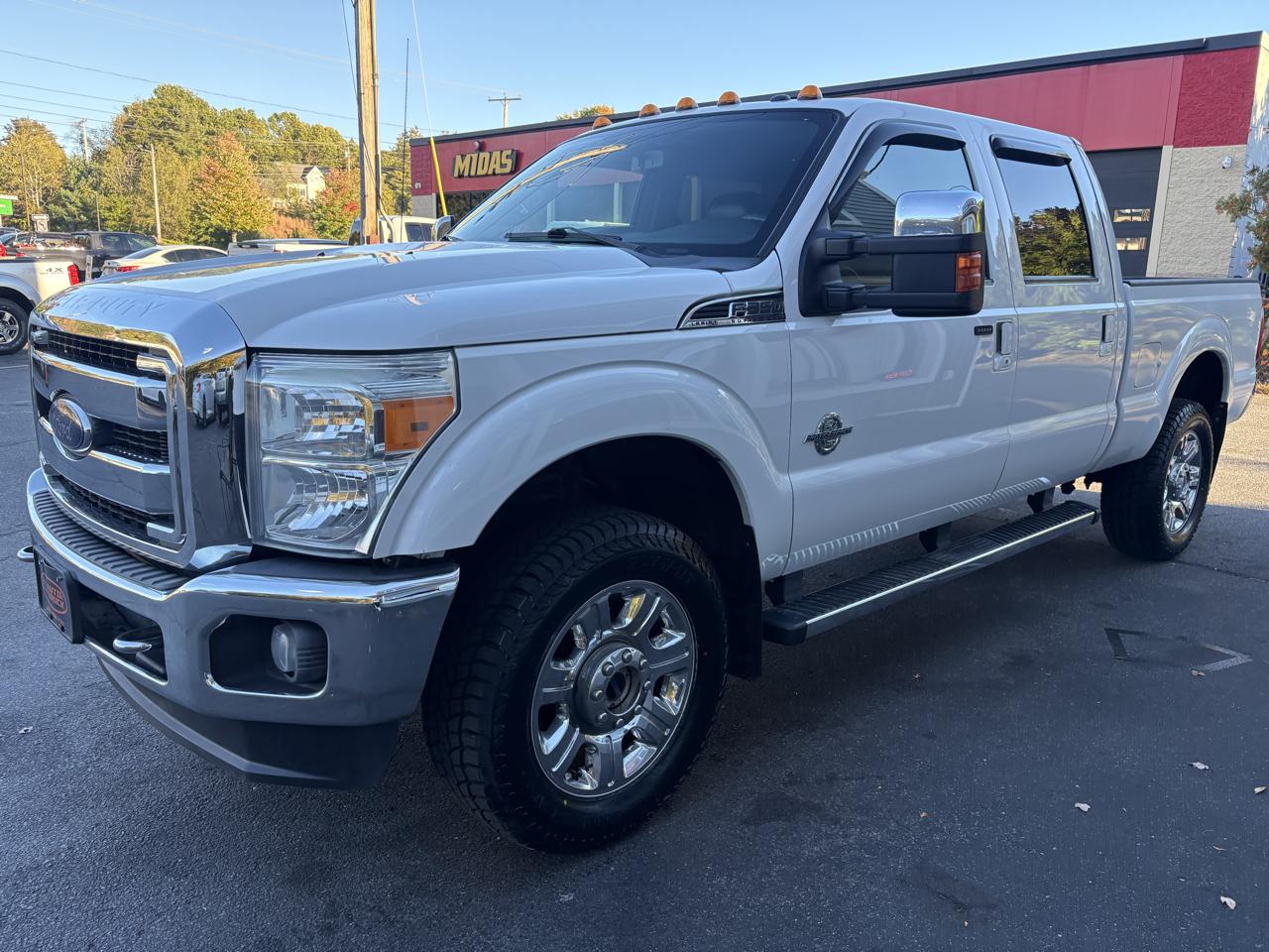 Ford F-350 SD Lariat Crew Cab Short Bed 4WD 2015