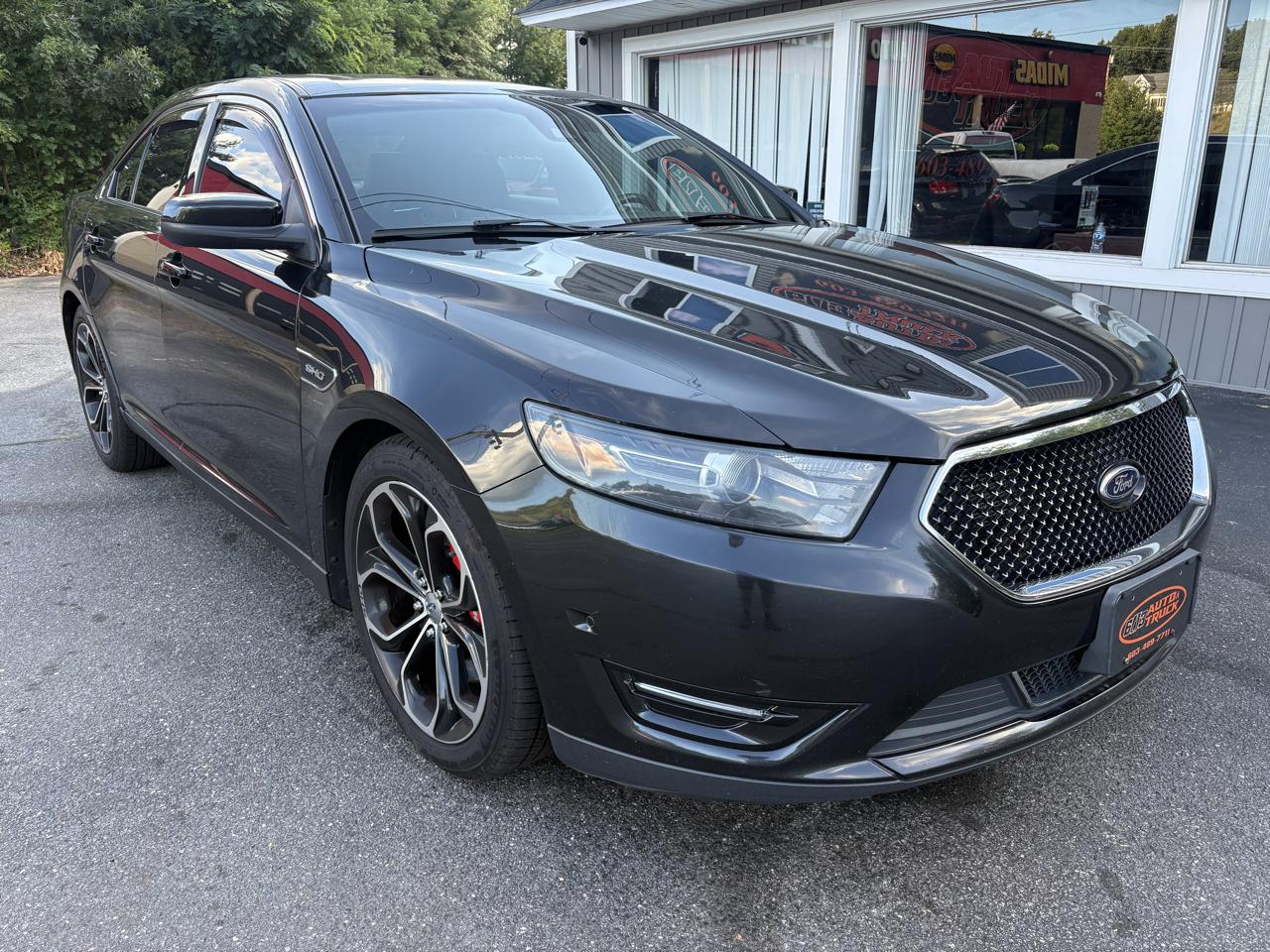 Ford Taurus SHO AWD 2013