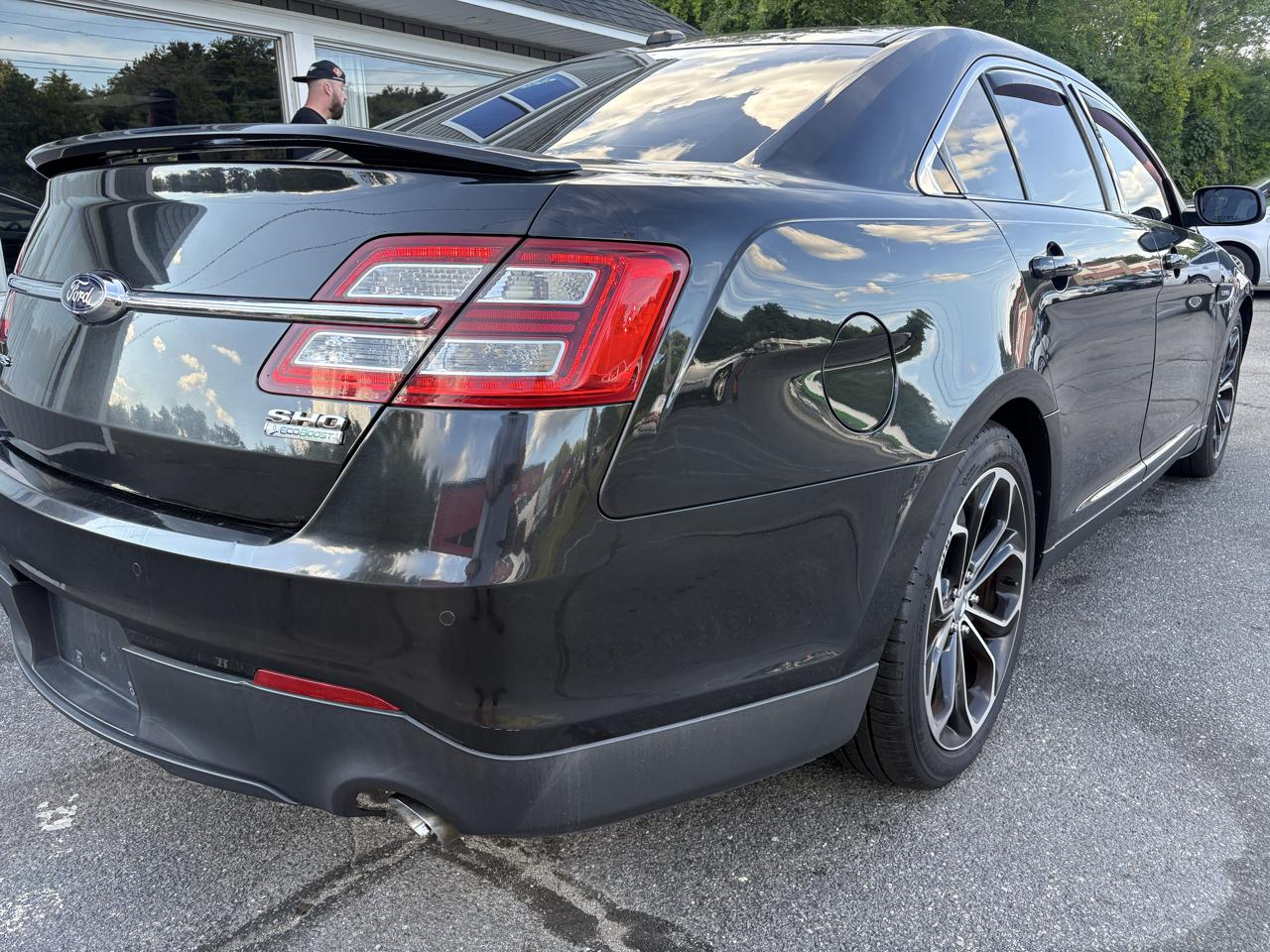 Ford Taurus SHO AWD 2013