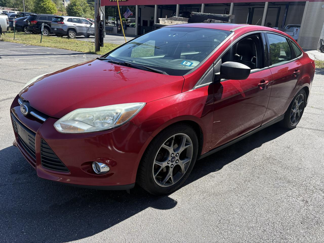 Ford Focus SE Sedan 2014