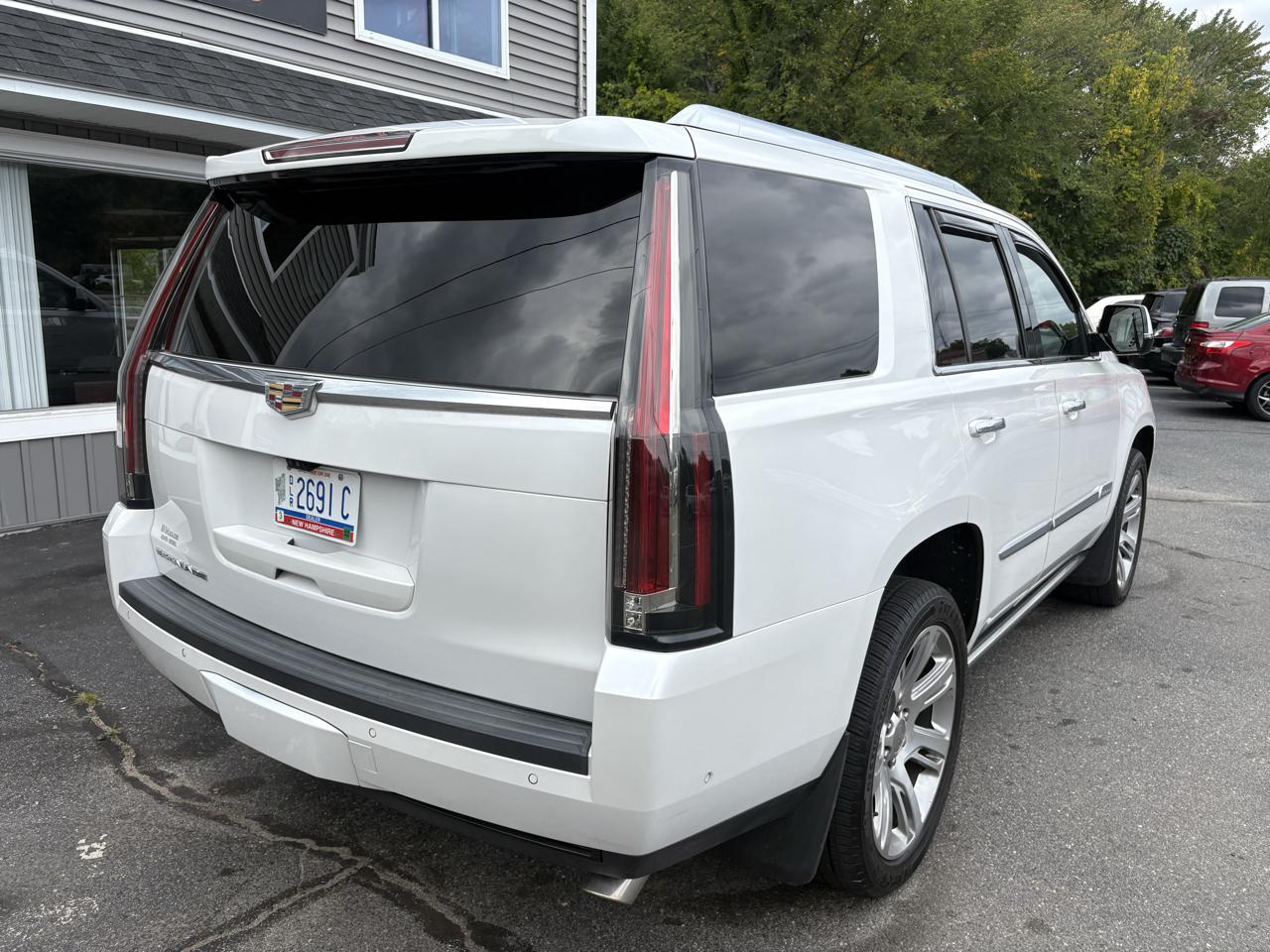 Cadillac Escalade Premium 4WD 2018