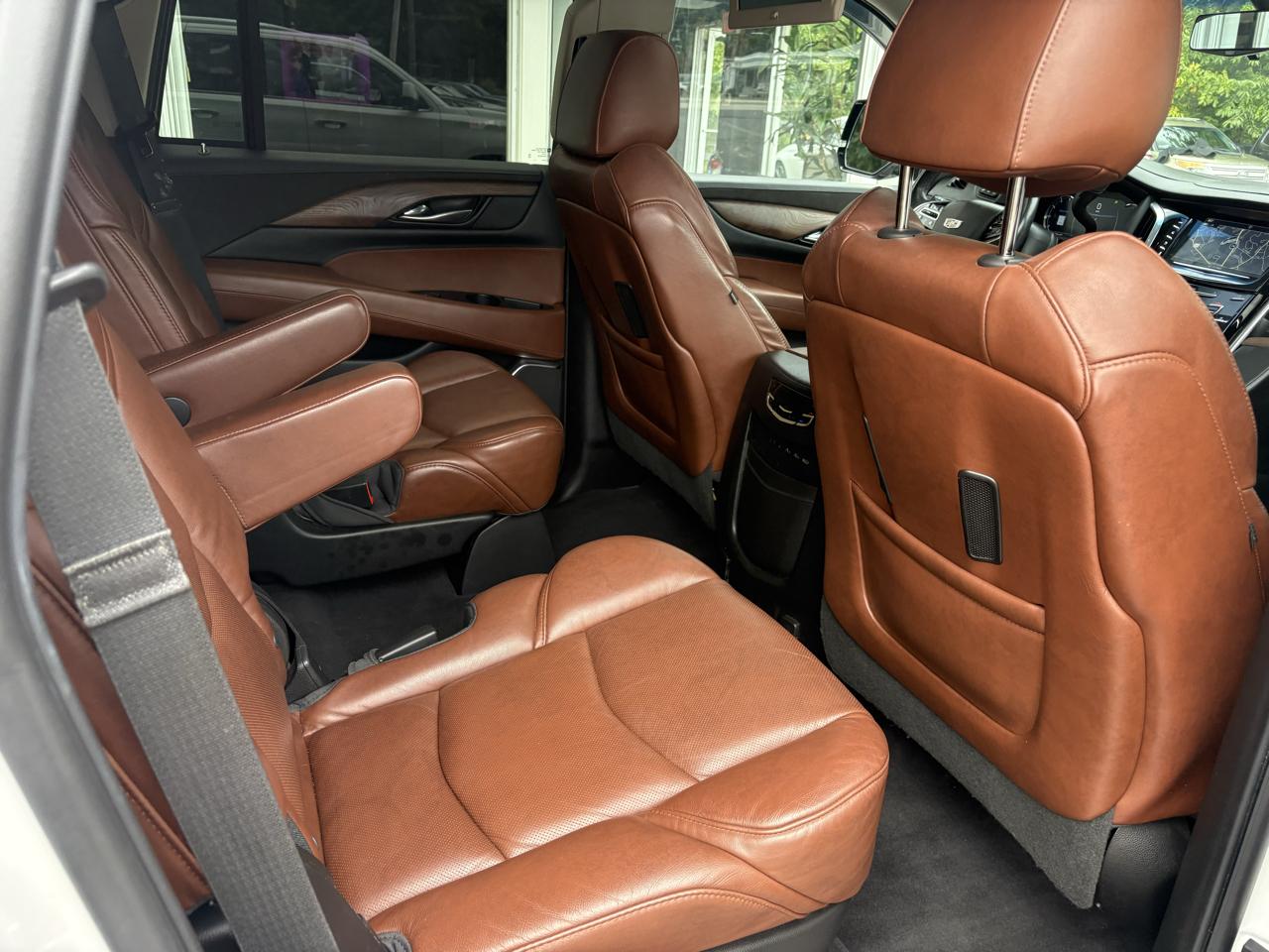 Cadillac Escalade Premium 4WD 2018