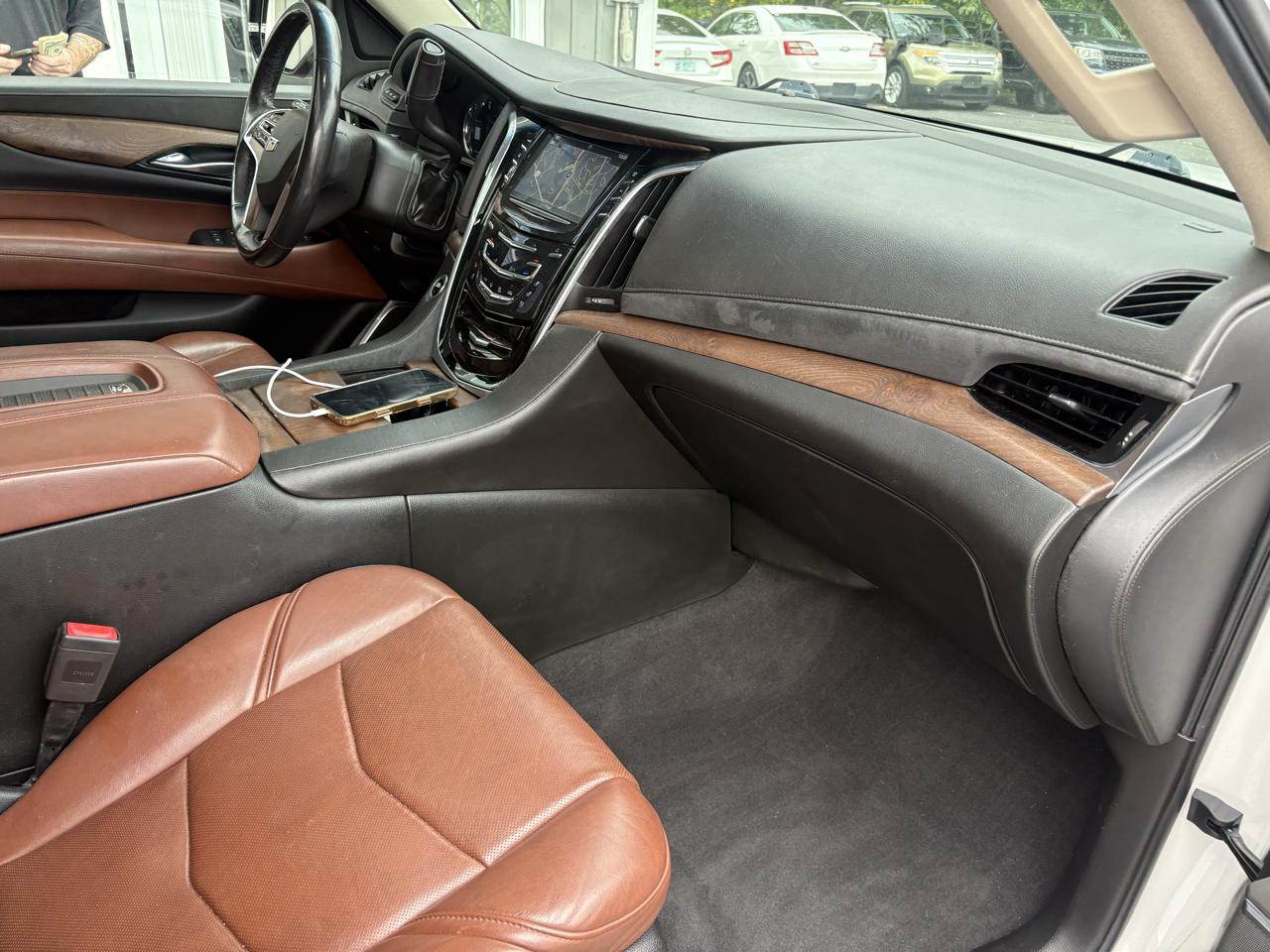 Cadillac Escalade Premium 4WD 2018