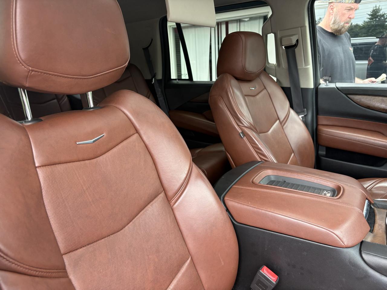 Cadillac Escalade Premium 4WD 2018