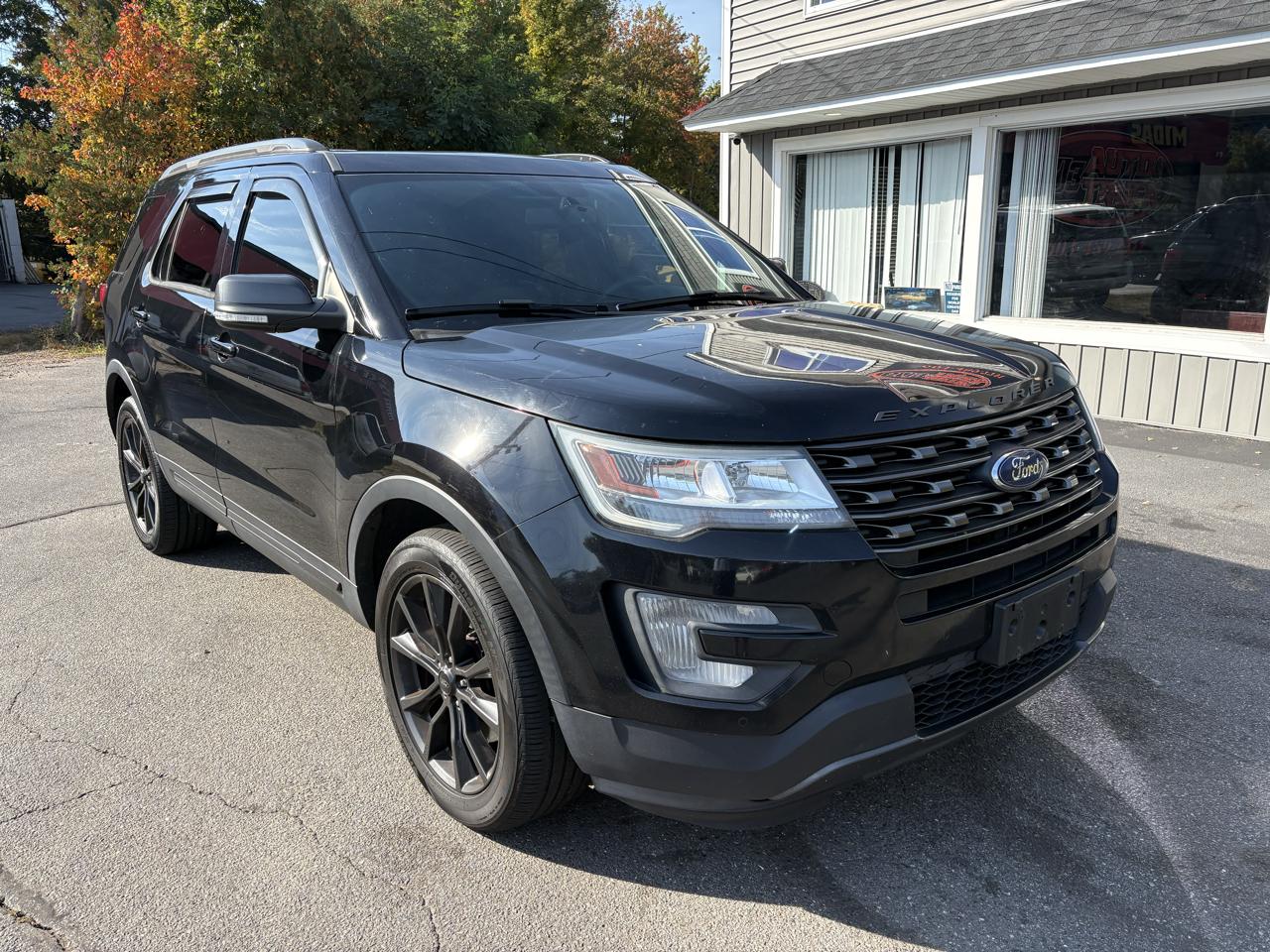 Ford Explorer XLT 4WD 2017