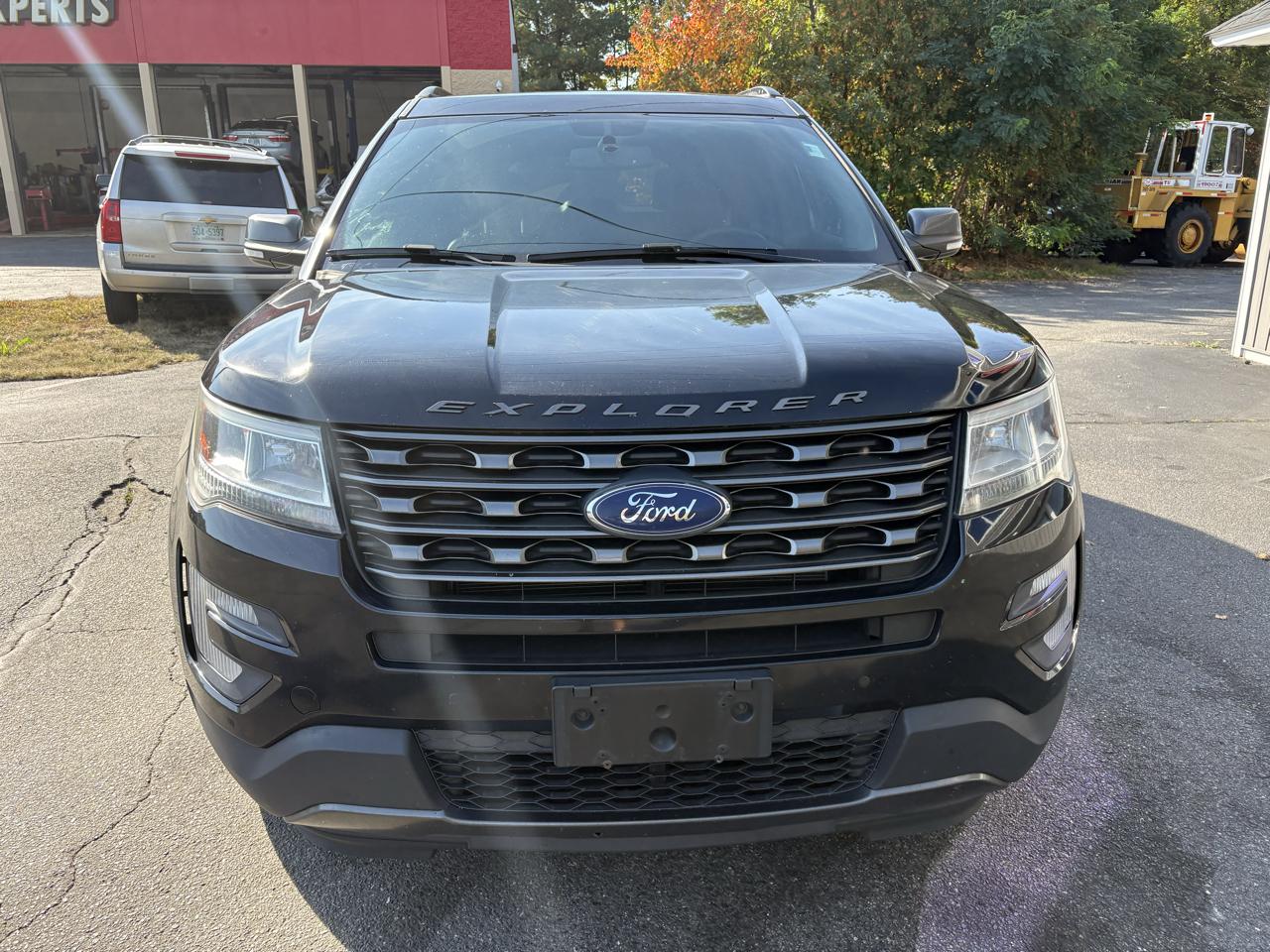 Ford Explorer XLT 4WD 2017