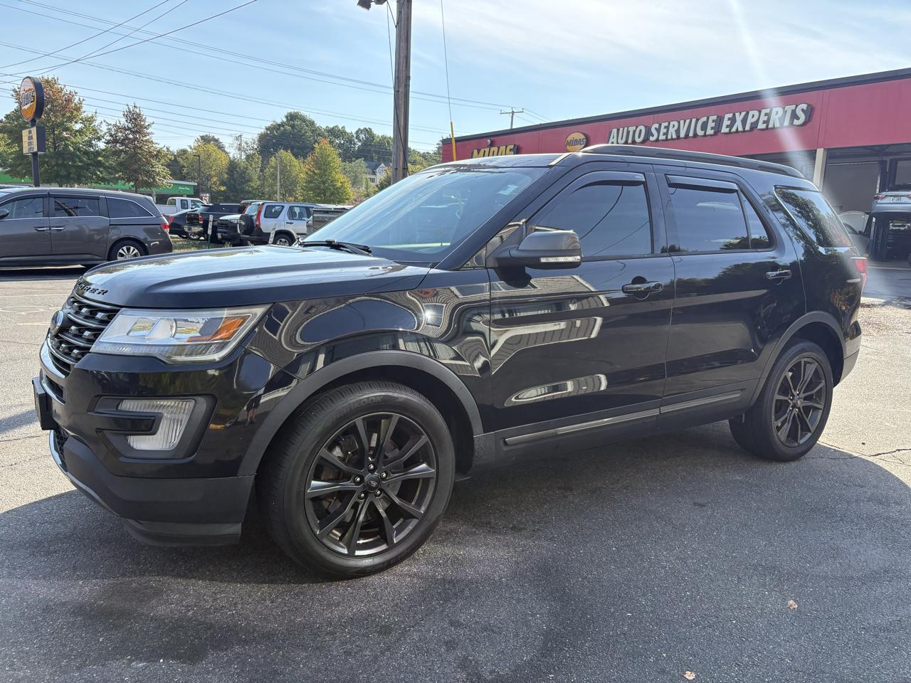 Ford Explorer XLT 4WD 2017