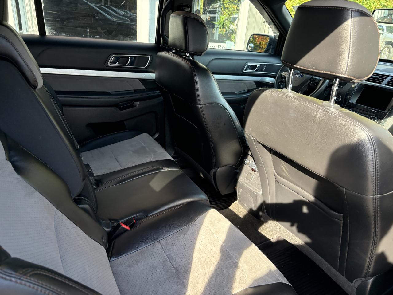 Ford Explorer XLT 4WD 2017