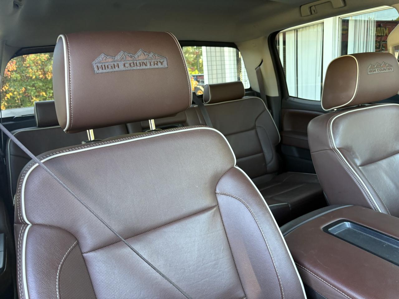 Chevrolet Silverado 1500 High Country Crew Cab 4WD 2015