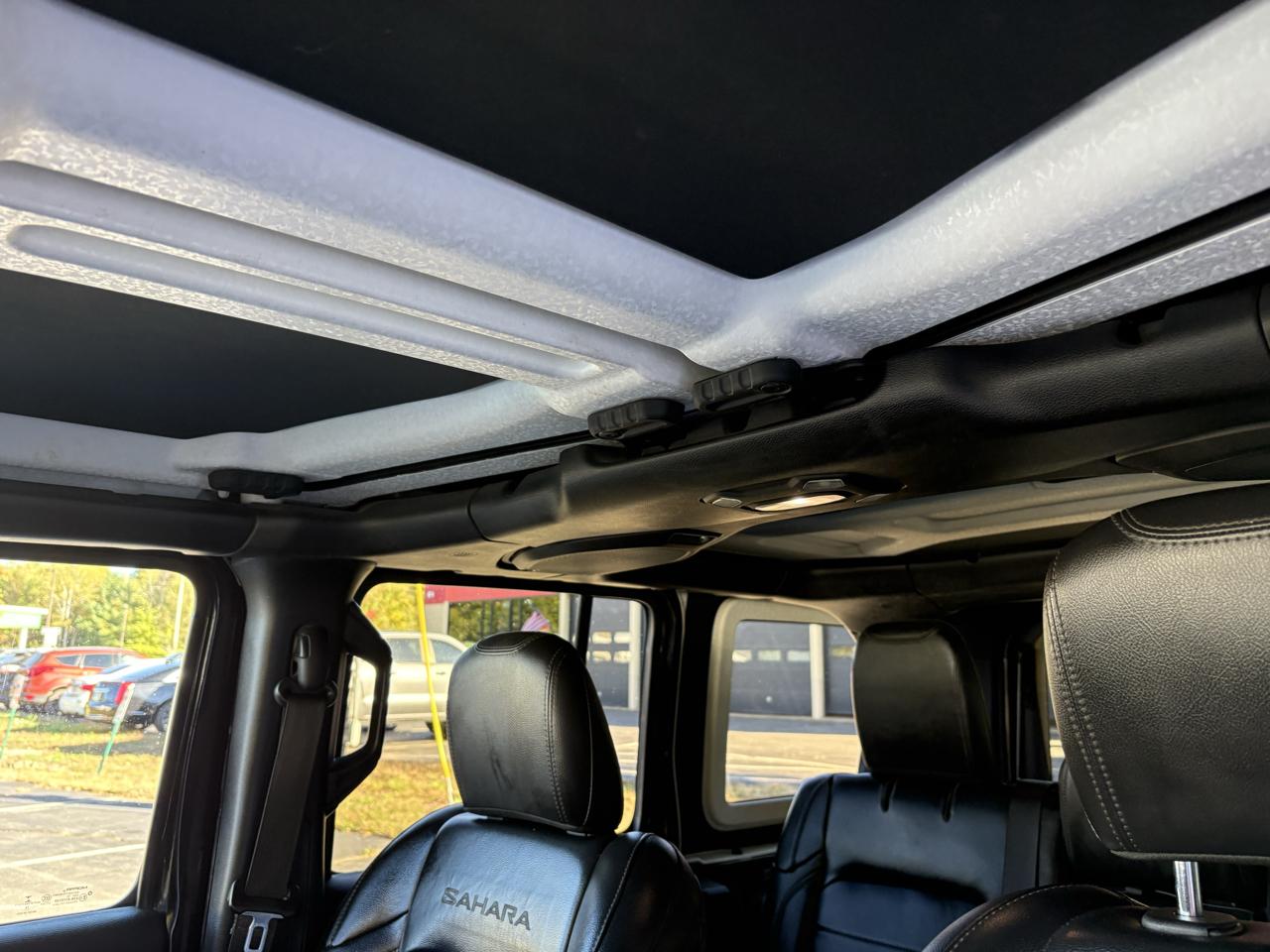 Jeep Wrangler Unlimited Sahara 2018