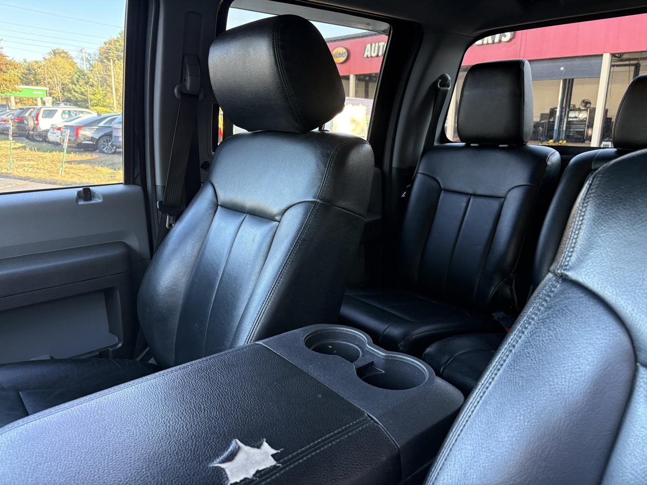 Ford F-250 SD XLT Crew Cab 4WD 2016
