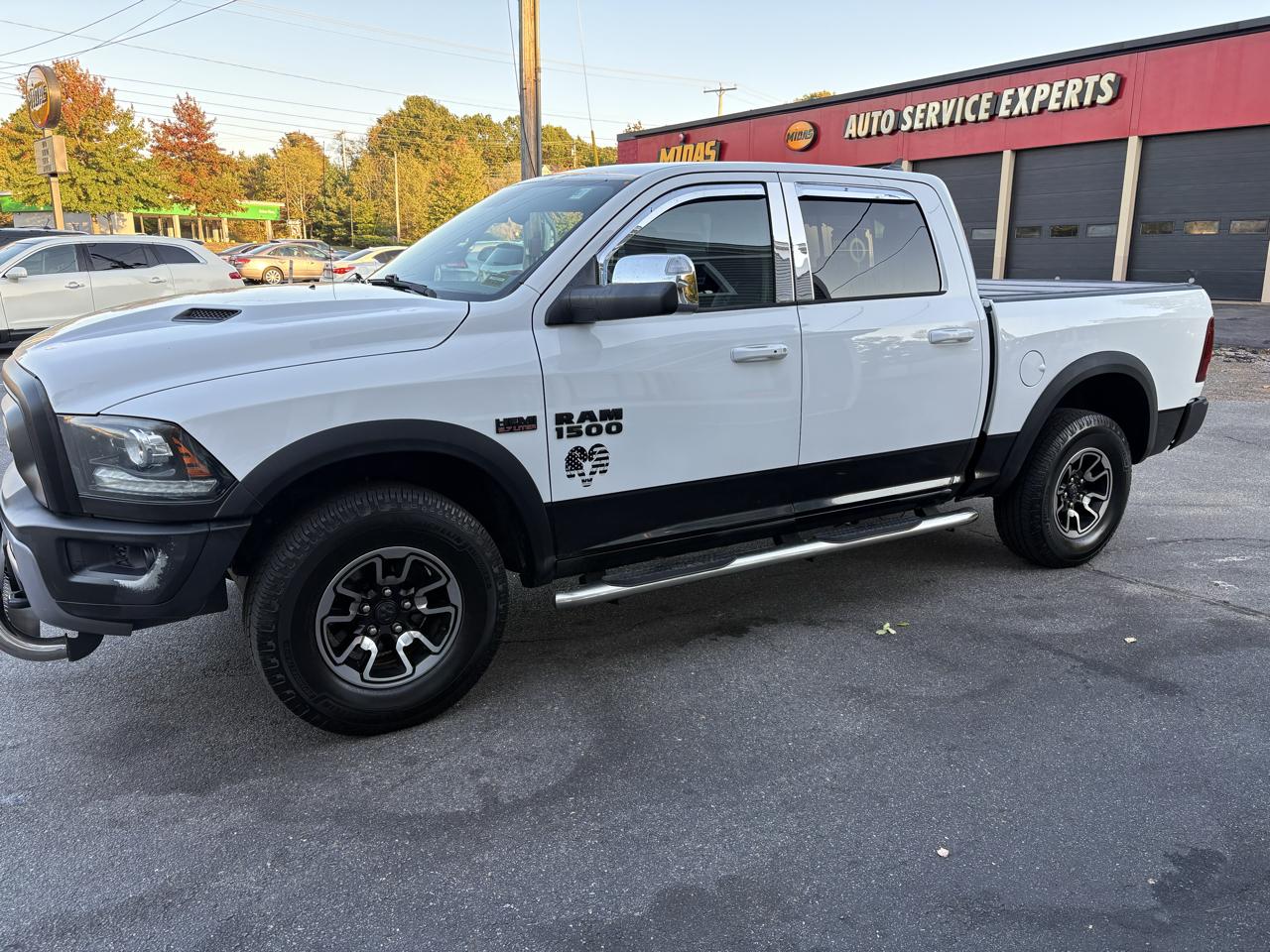 RAM 1500 Rebel Crew Cab SWB 4WD 2017