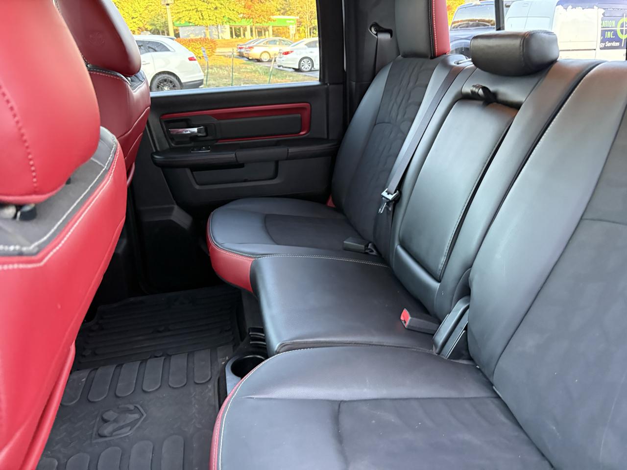 RAM 1500 Rebel Crew Cab SWB 4WD 2017