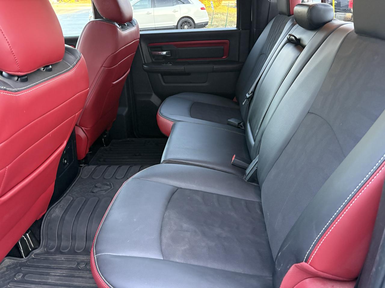 RAM 1500 Rebel Crew Cab SWB 4WD 2017