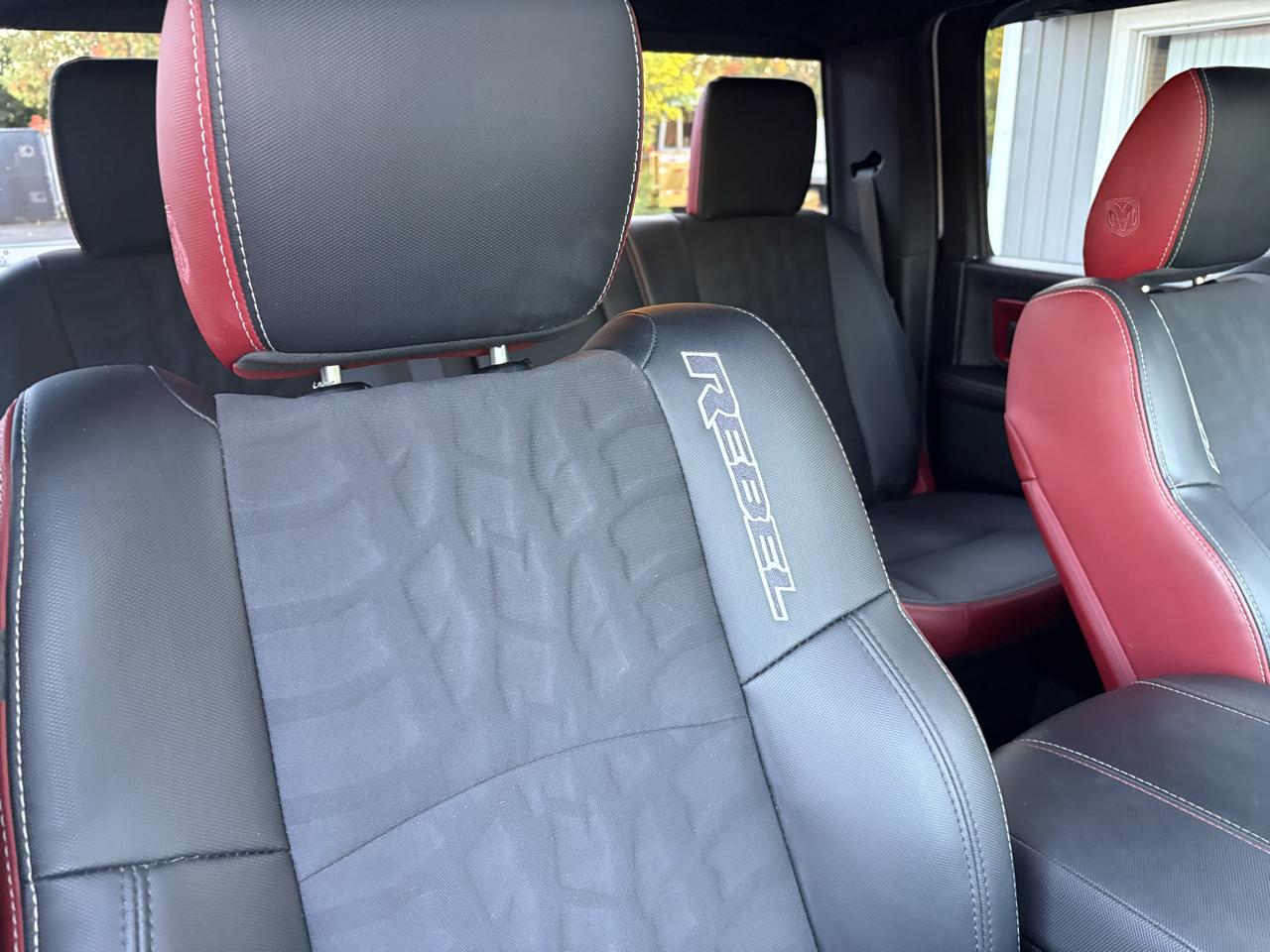 RAM 1500 Rebel Crew Cab SWB 4WD 2017