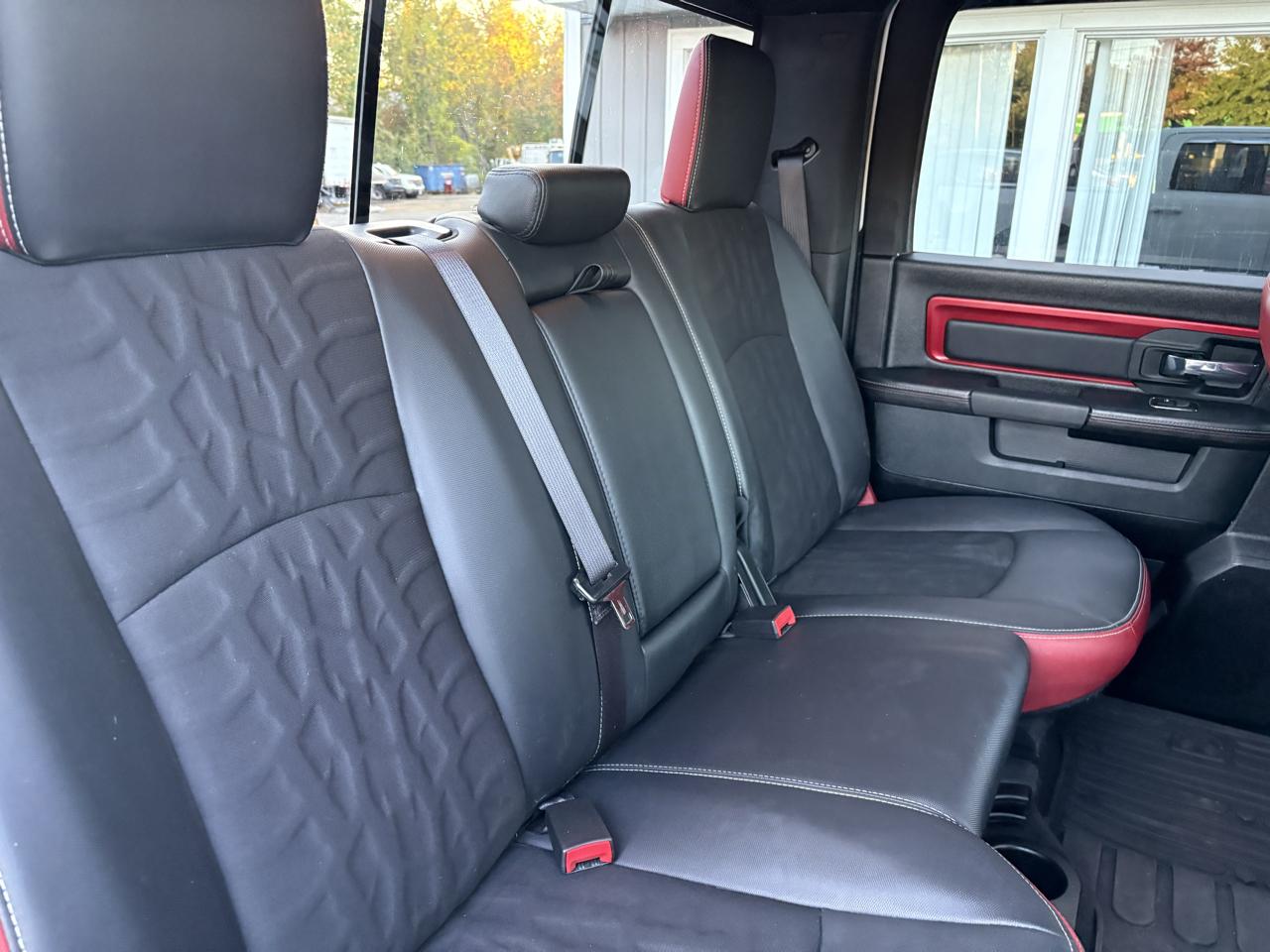 RAM 1500 Rebel Crew Cab SWB 4WD 2017