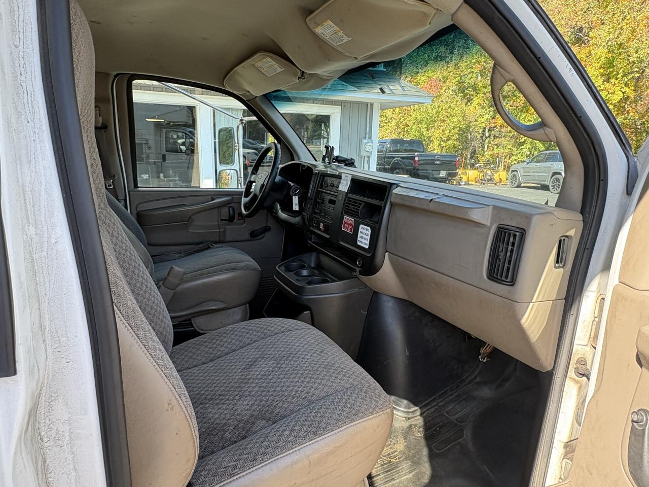 Chevrolet Express G3500 2005