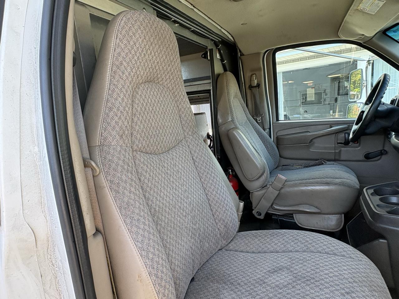 Chevrolet Express G3500 2005