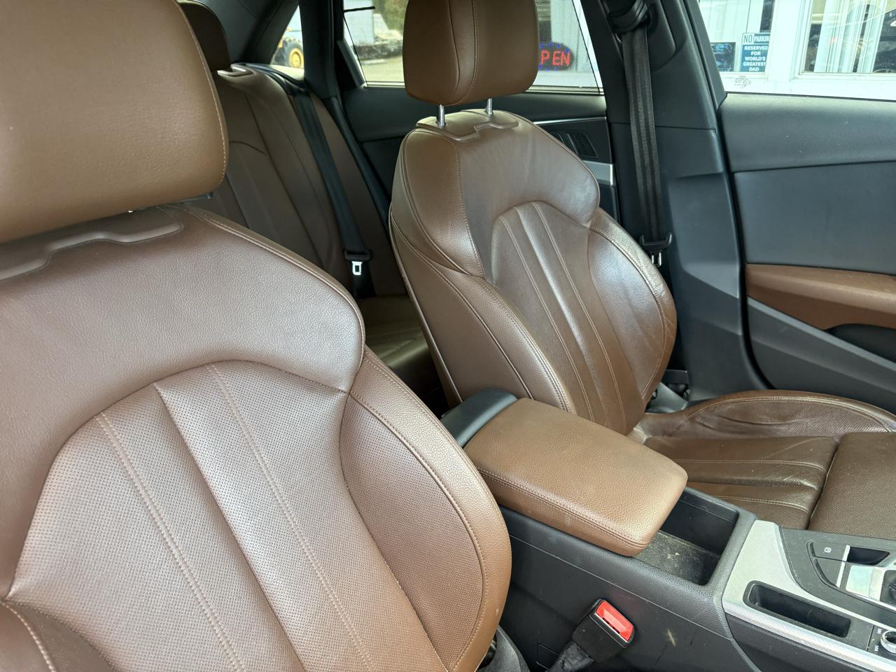 Audi A4 2.0T Prestige quattro Sedan 2017