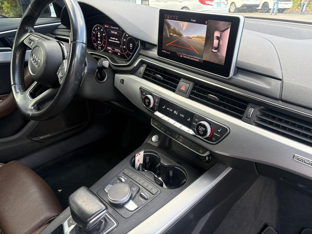 Audi A4 2.0T Prestige quattro Sedan 2017