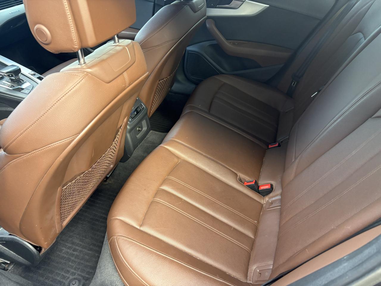Audi A4 2.0T Prestige quattro Sedan 2017