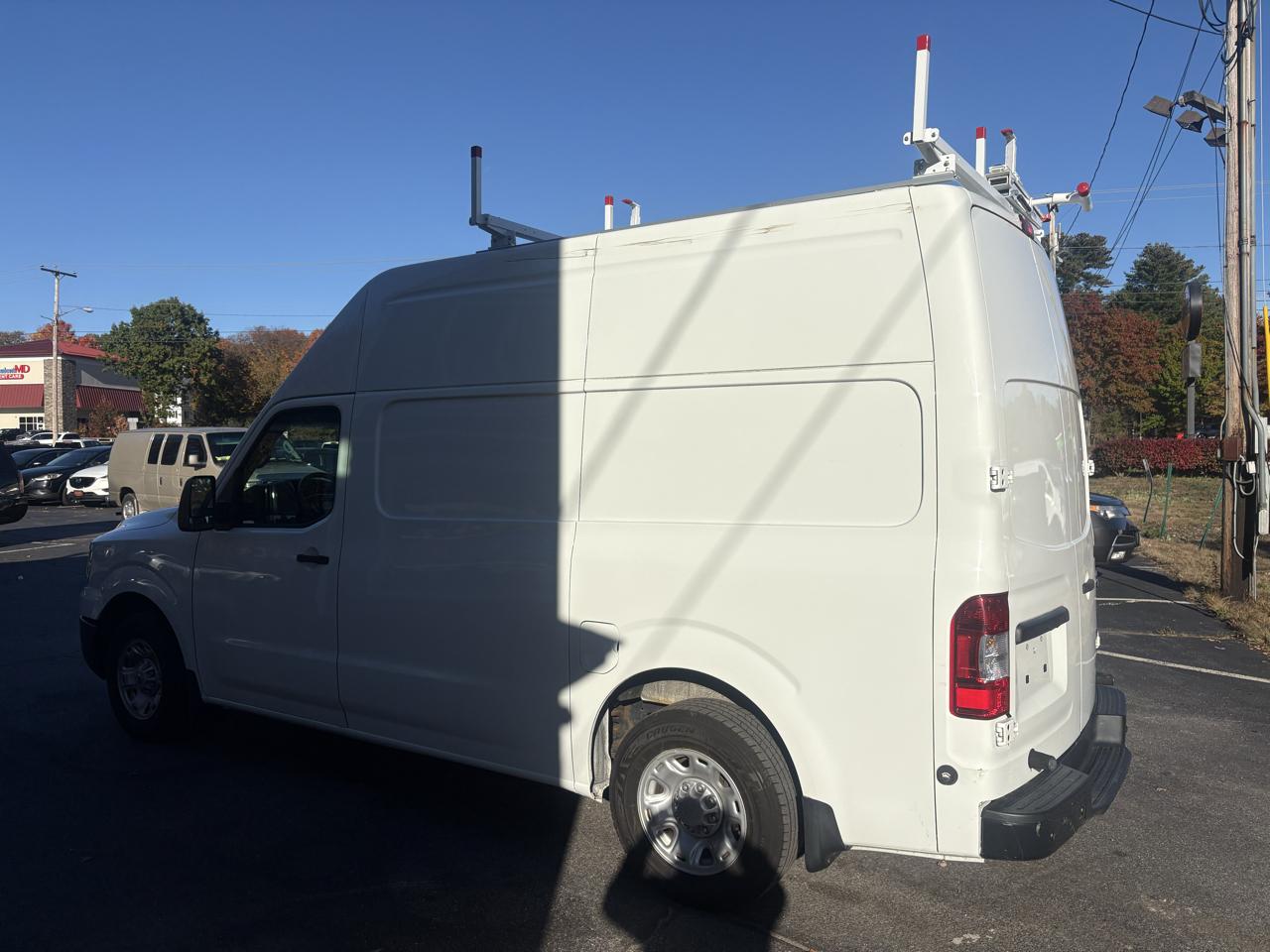 Nissan NV Cargo 2500 HD S V6 High Roof 2019