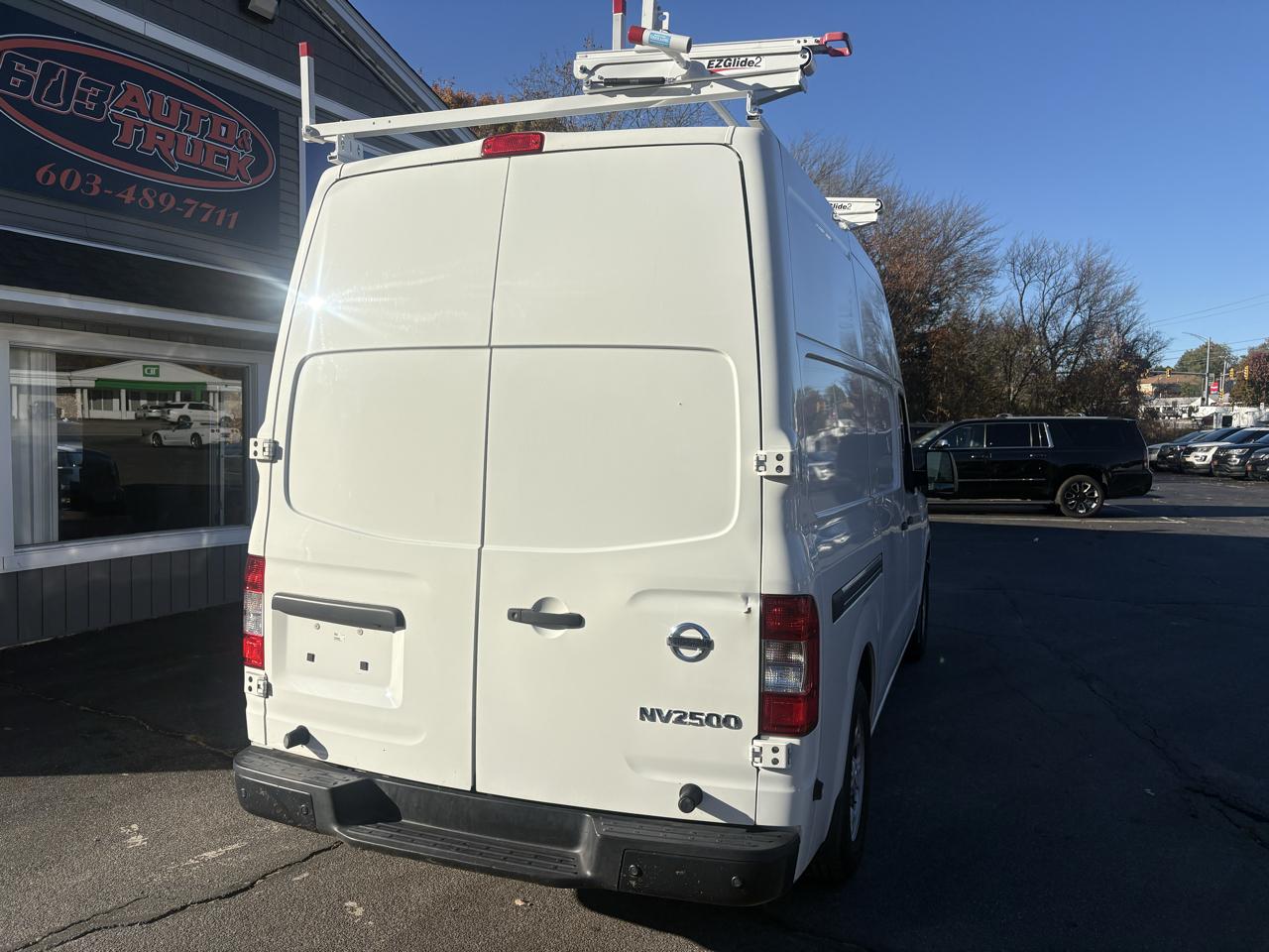 Nissan NV Cargo 2500 HD S V6 High Roof 2019