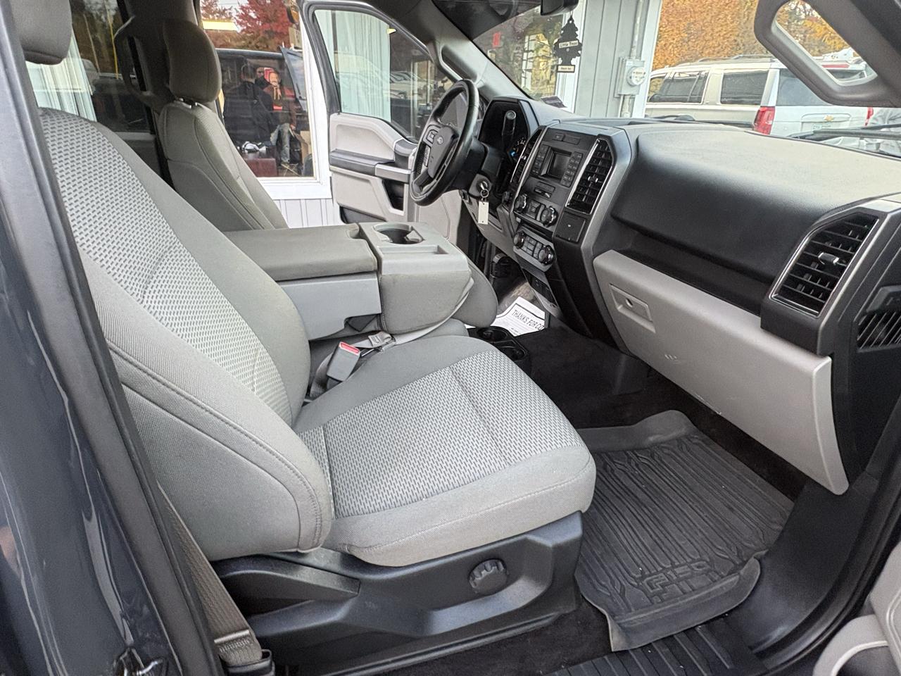Ford F-150 XLT 6.5-ft. Bed 4WD 2017