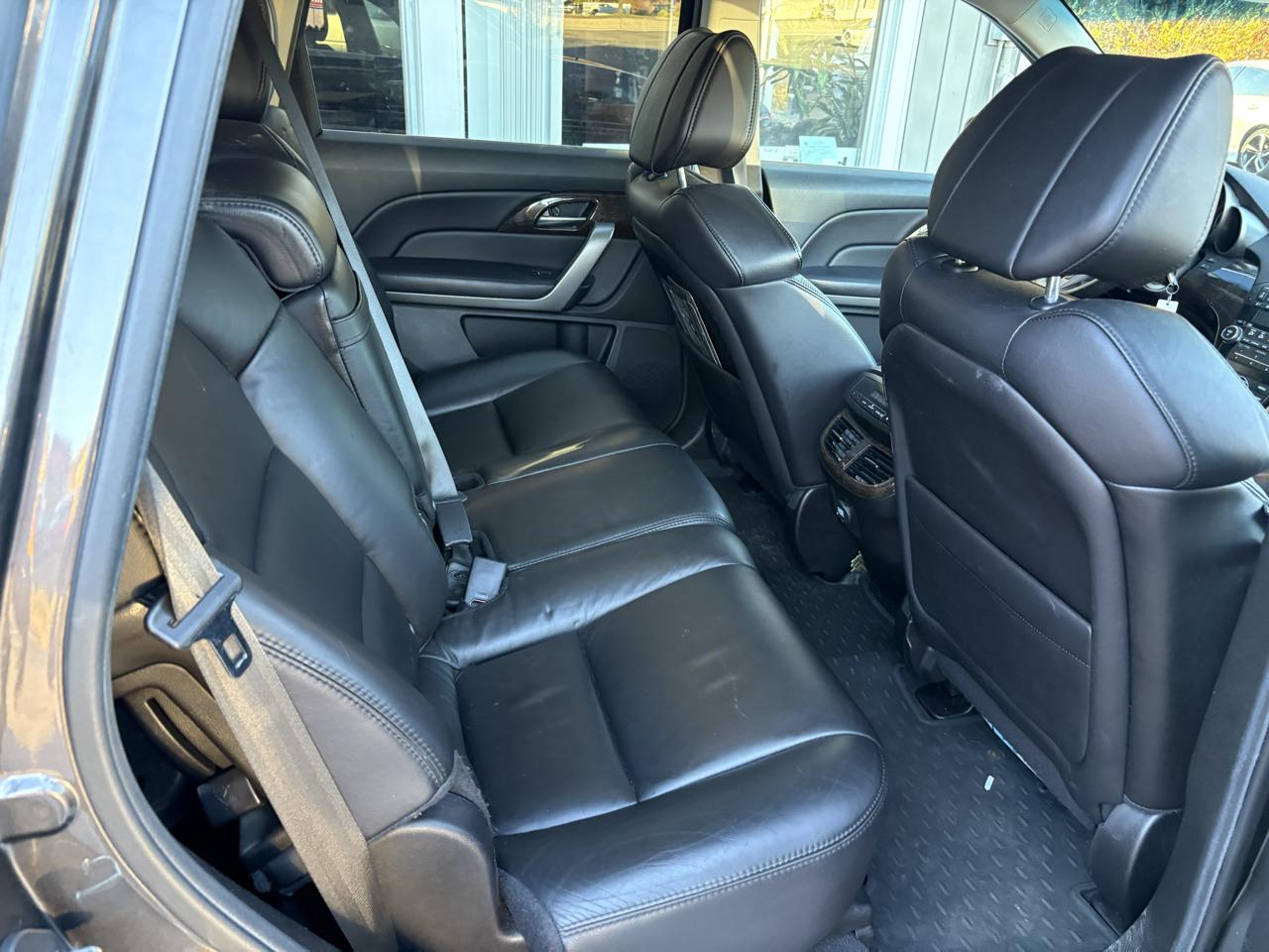 Acura MDX 6-Spd AT w/Tech Package 2012