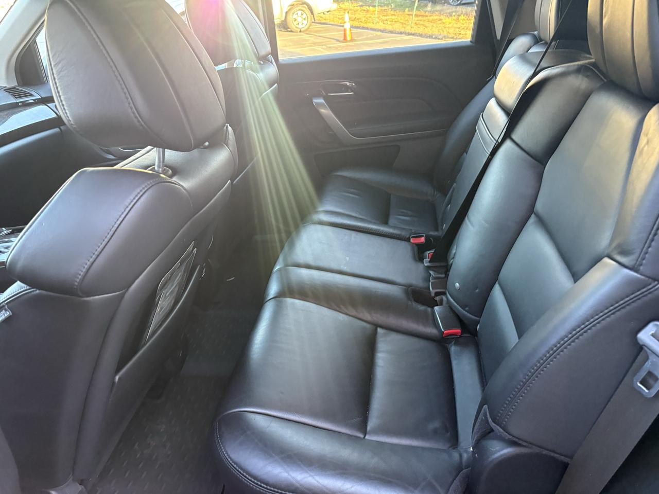 Acura MDX 6-Spd AT w/Tech Package 2012