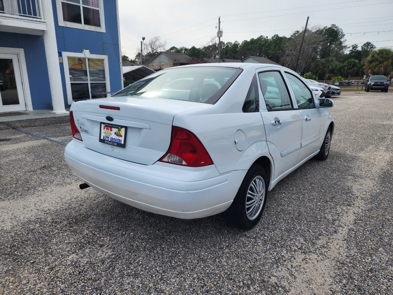 Ford Focus 4dr Sdn LX Base 2002