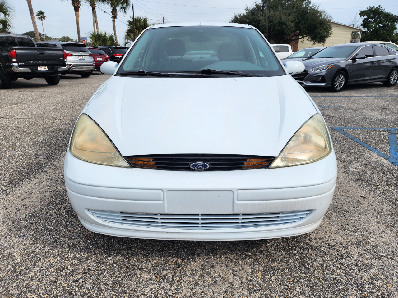 Ford Focus 4dr Sdn LX Base 2002