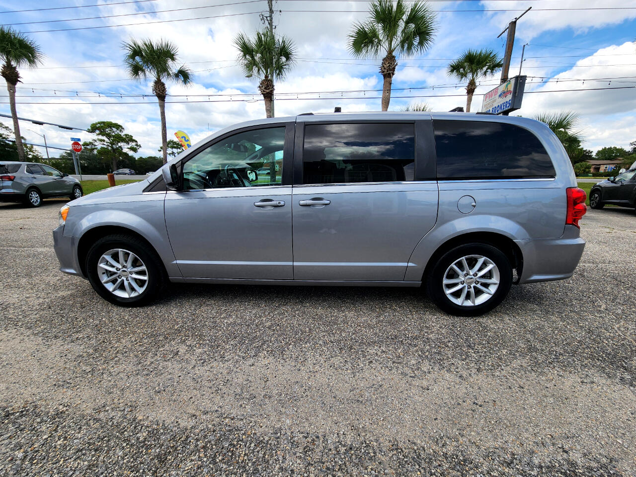 Dodge Grand Caravan SXT Wagon 2019 Dodge Grand Caravan SXT Wagon 2019