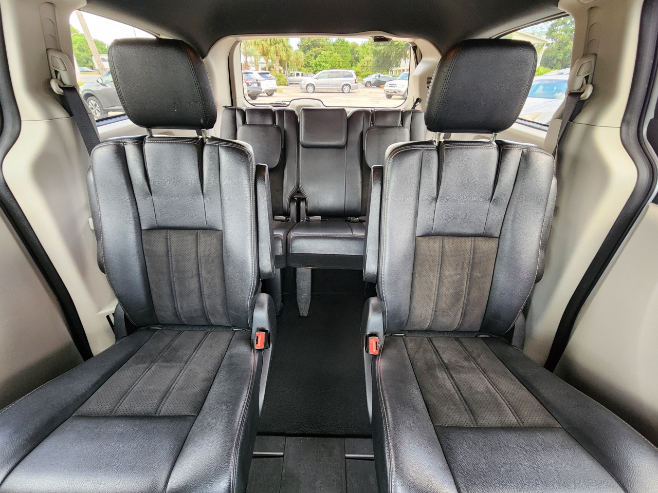 Dodge Grand Caravan SXT Wagon 2019 Dodge Grand Caravan SXT Wagon 2019