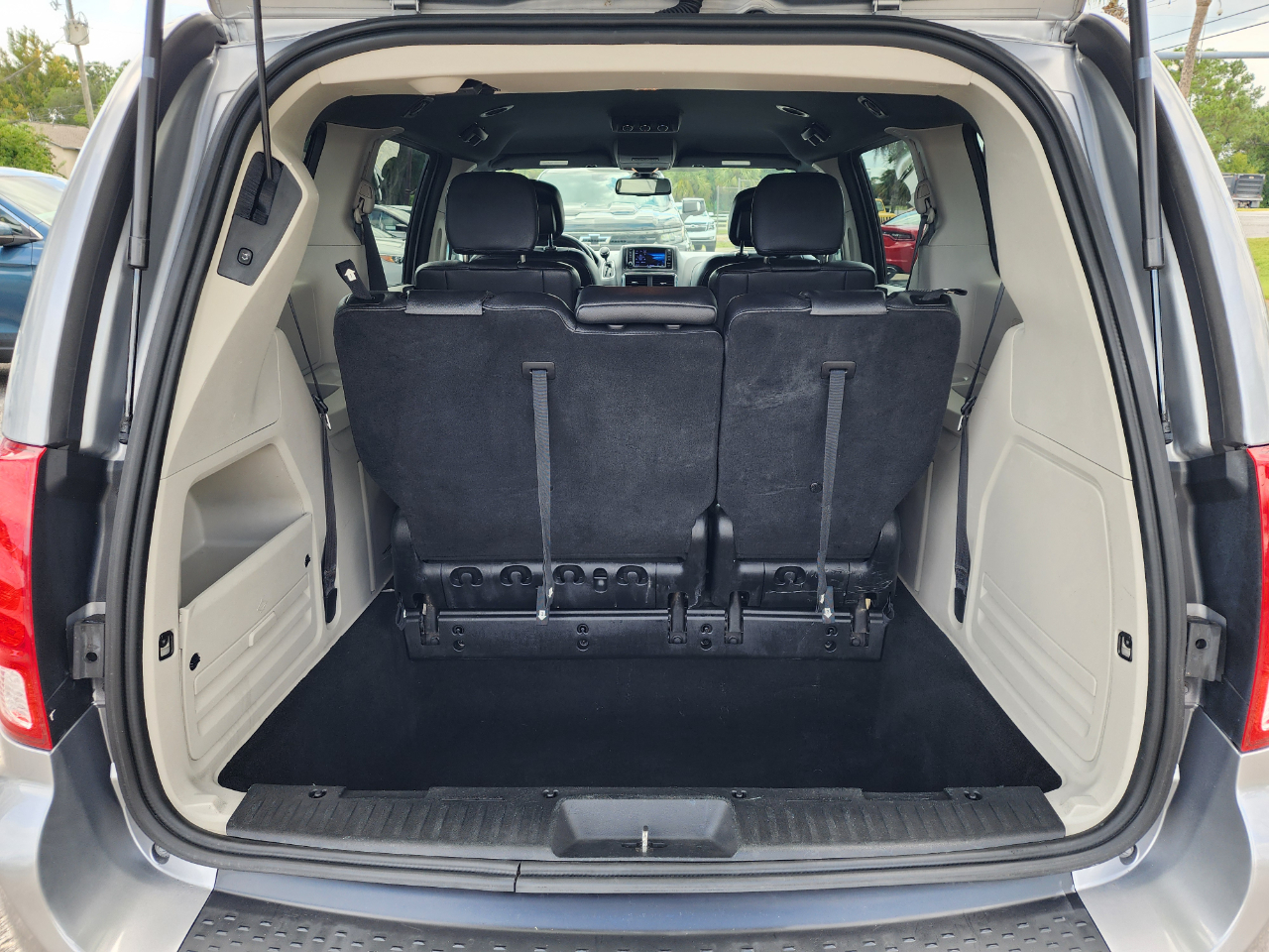 Dodge Grand Caravan SXT Wagon 2019 Dodge Grand Caravan SXT Wagon 2019