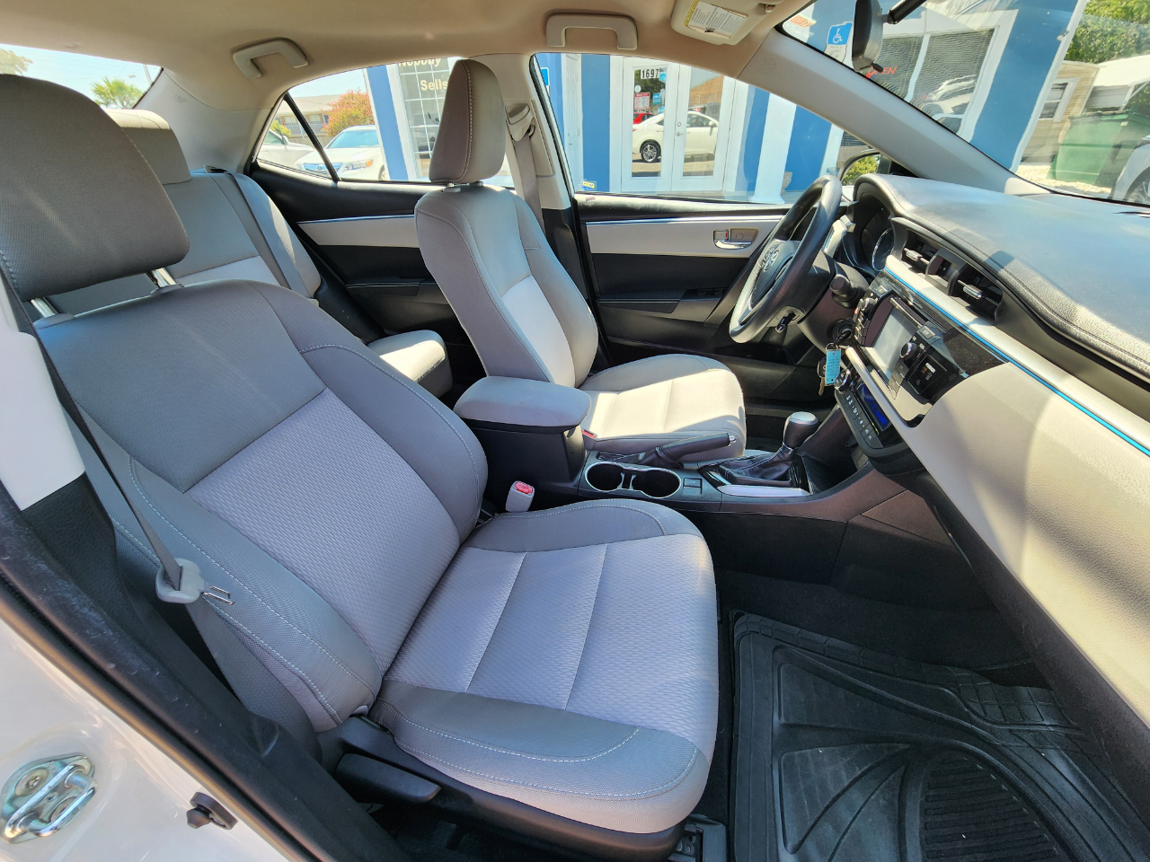 Toyota Corolla  2015 Toyota Corolla  2015