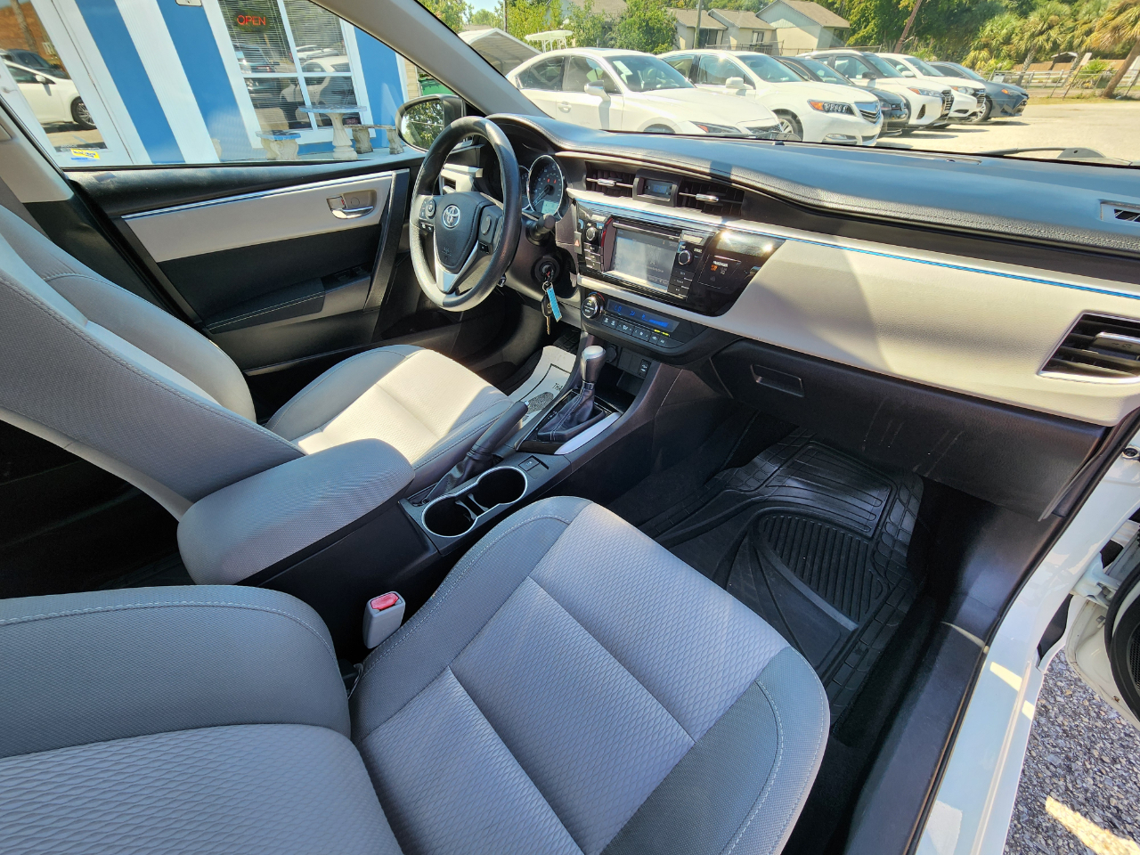 Toyota Corolla  2015 Toyota Corolla  2015