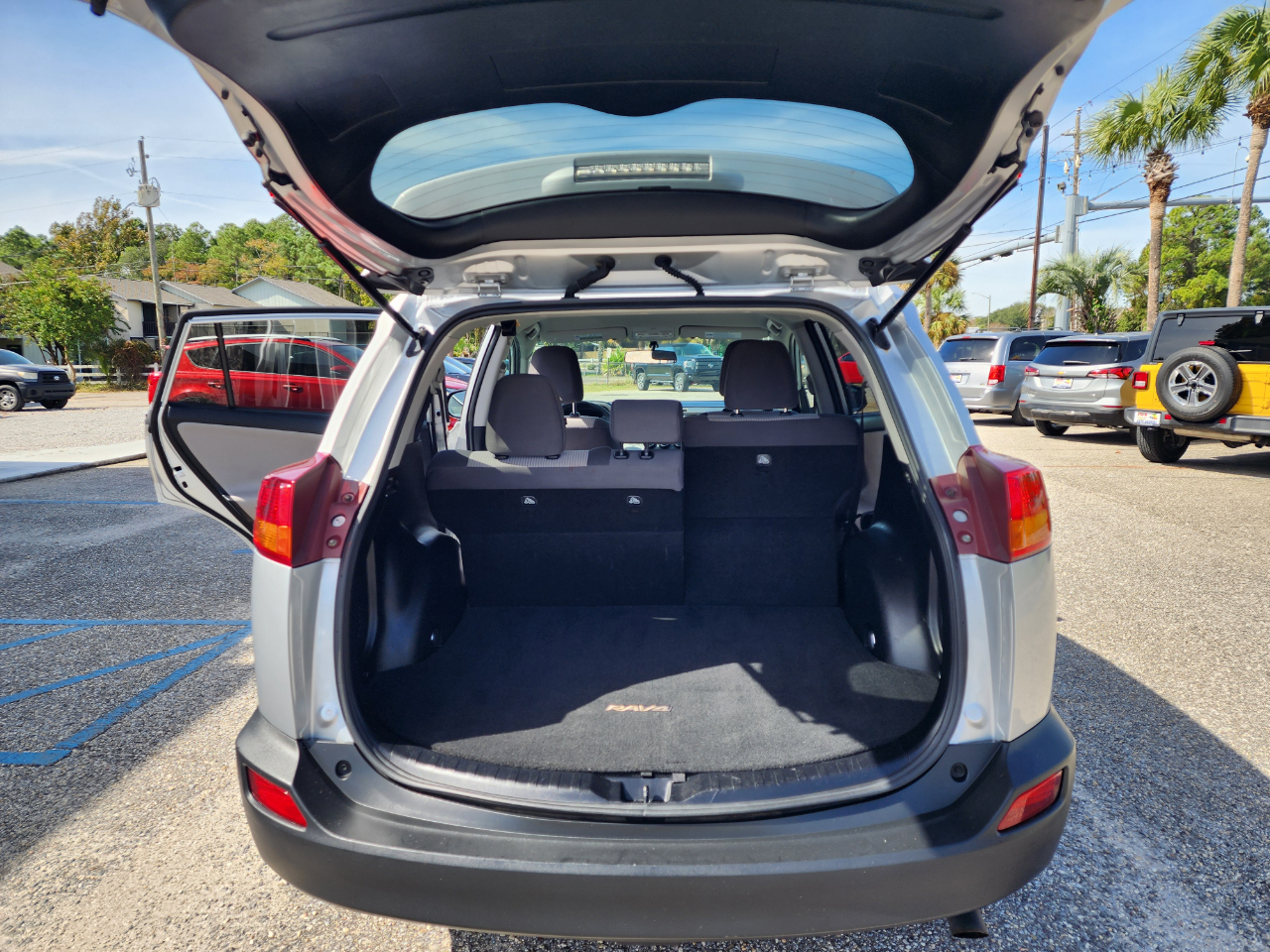 Toyota RAV4 LE AWD 2014 Toyota RAV4 LE AWD 2014