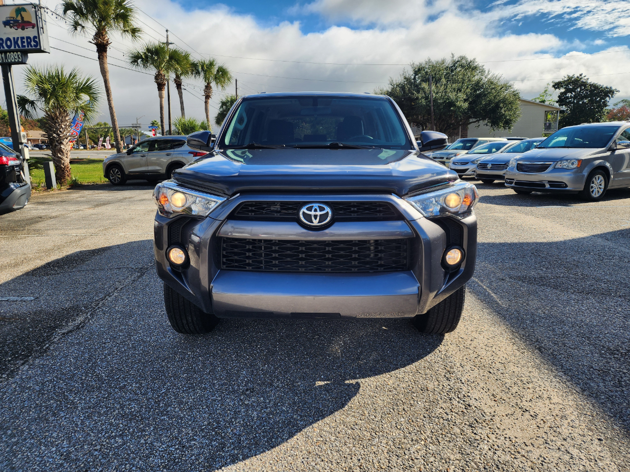 Toyota 4Runner SR5 2WD (Natl) 2019