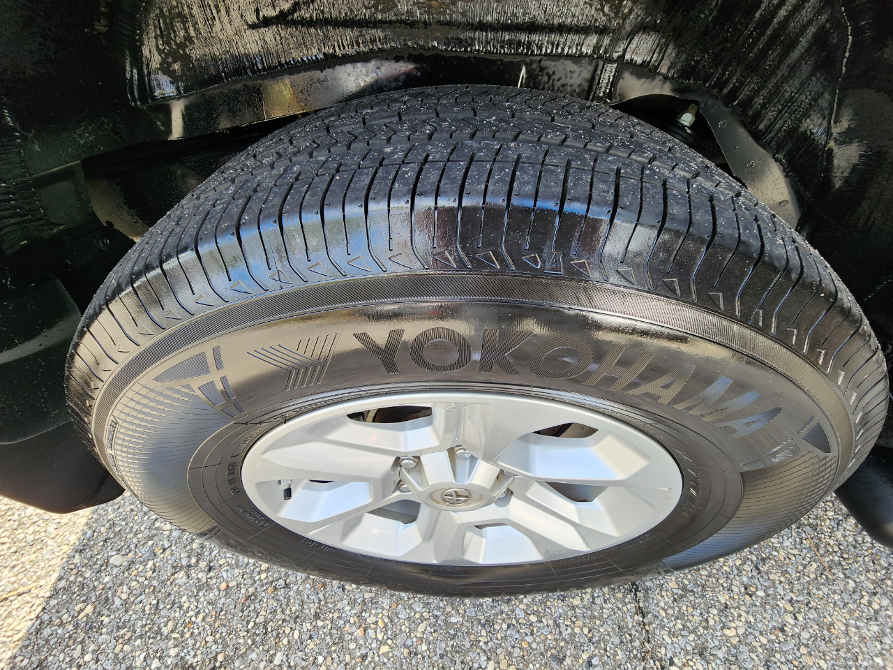 Toyota 4Runner SR5 2WD (Natl) 2019