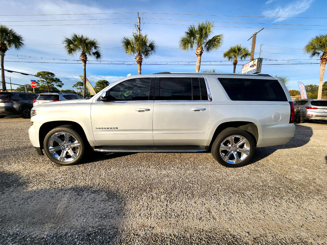 Chevrolet Suburban 2WD 4dr 1500 Premier 2018