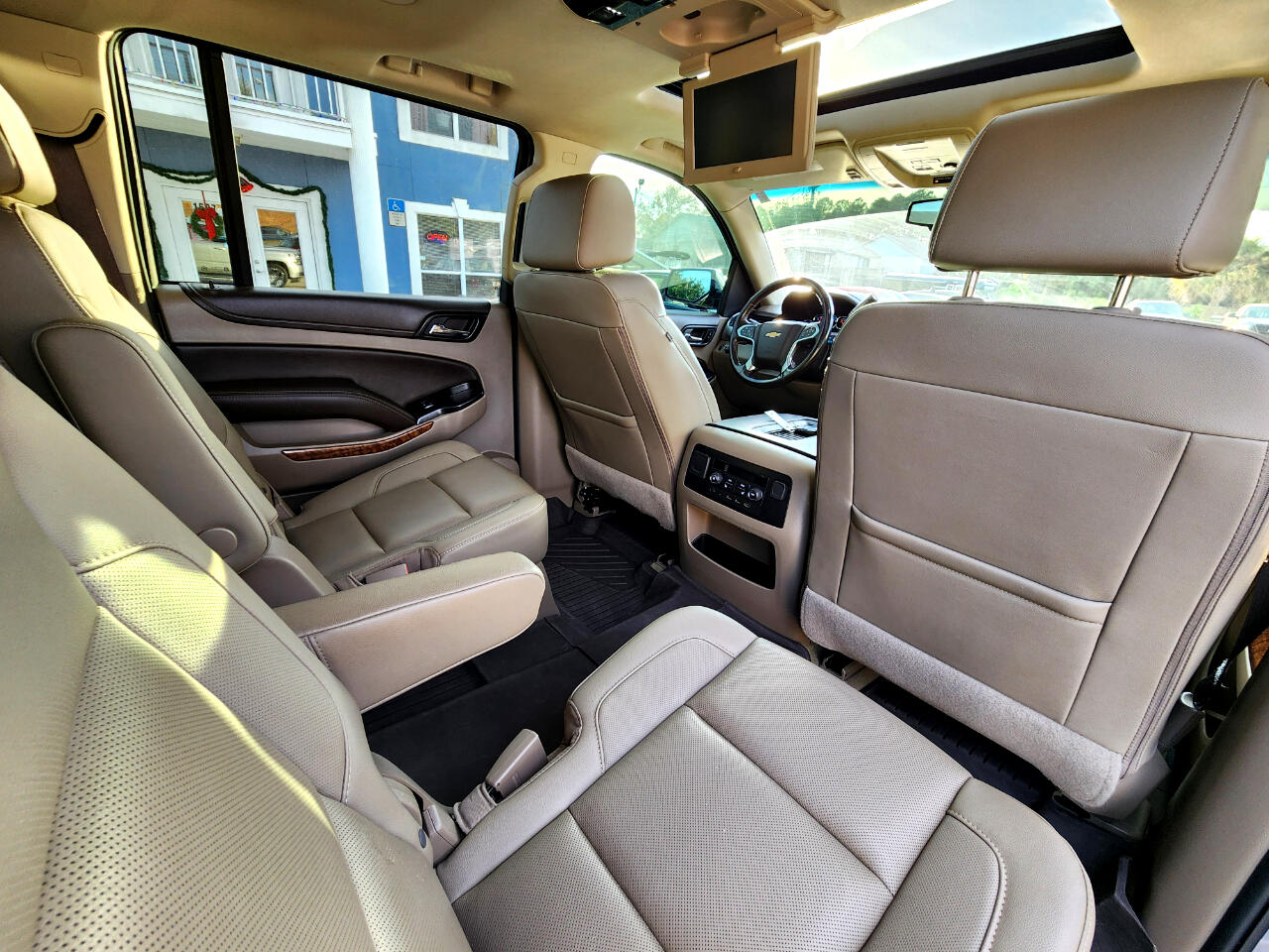 Chevrolet Suburban 2WD 4dr 1500 Premier 2018